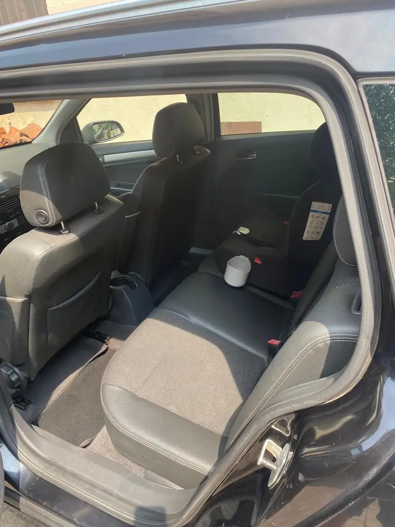Opel Astra SW 1.7 cdti Club 125cv 6m fap - 2