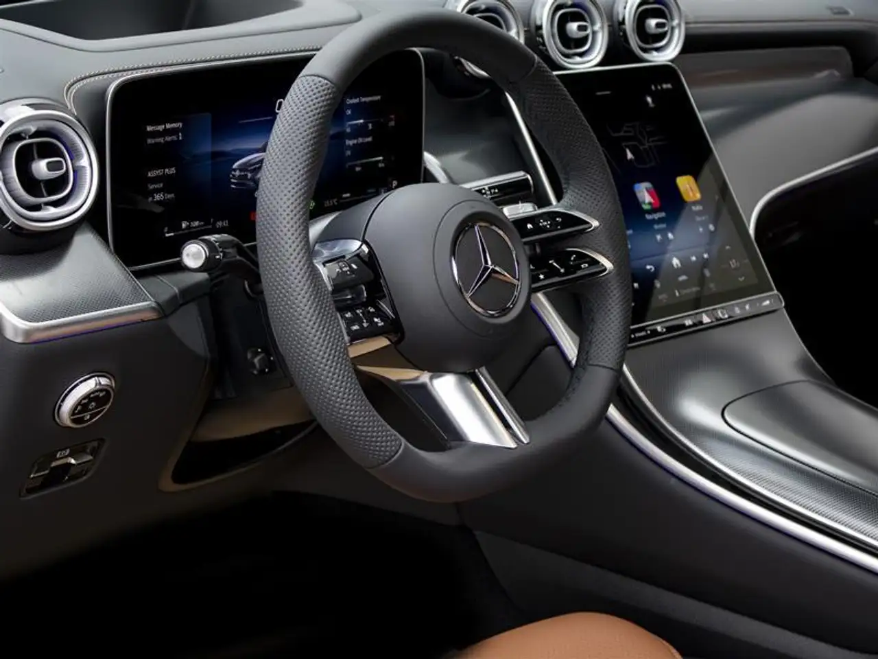Mercedes-Benz GLC снимка Mercedes-Benz GLC