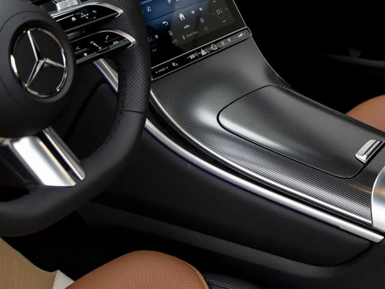 Mercedes-Benz GLC снимка Mercedes-Benz GLC