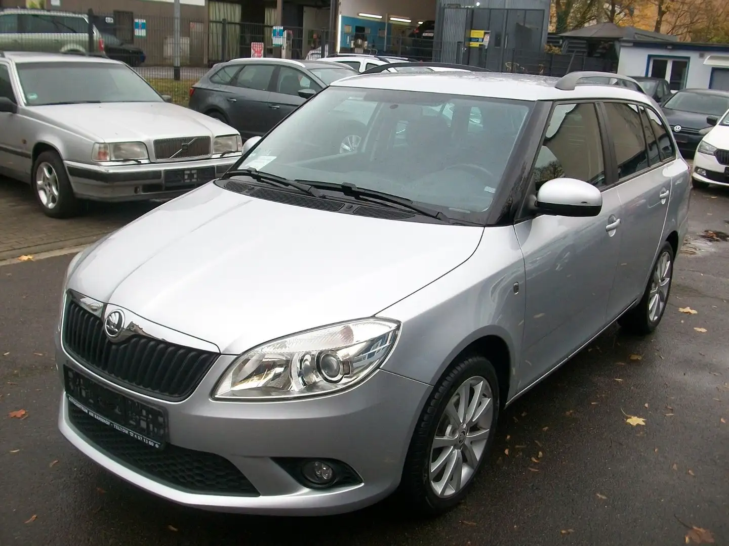 Skoda Fabia Combi 1.2 Ambition*DSG*Klima*PDC*Top* Silber - 1