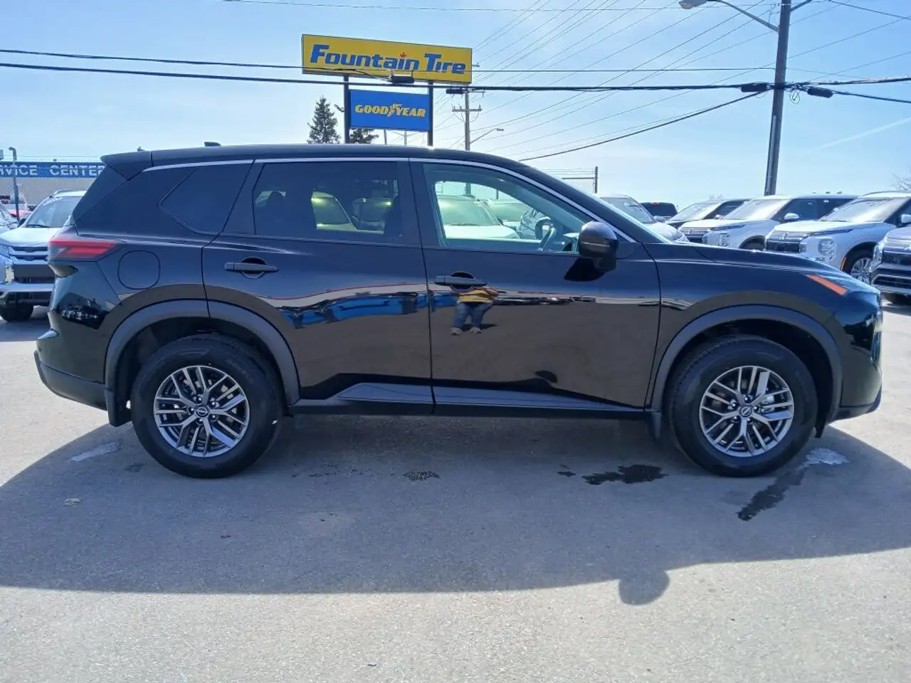 Nissan Rogue снимка Nissan Rogue