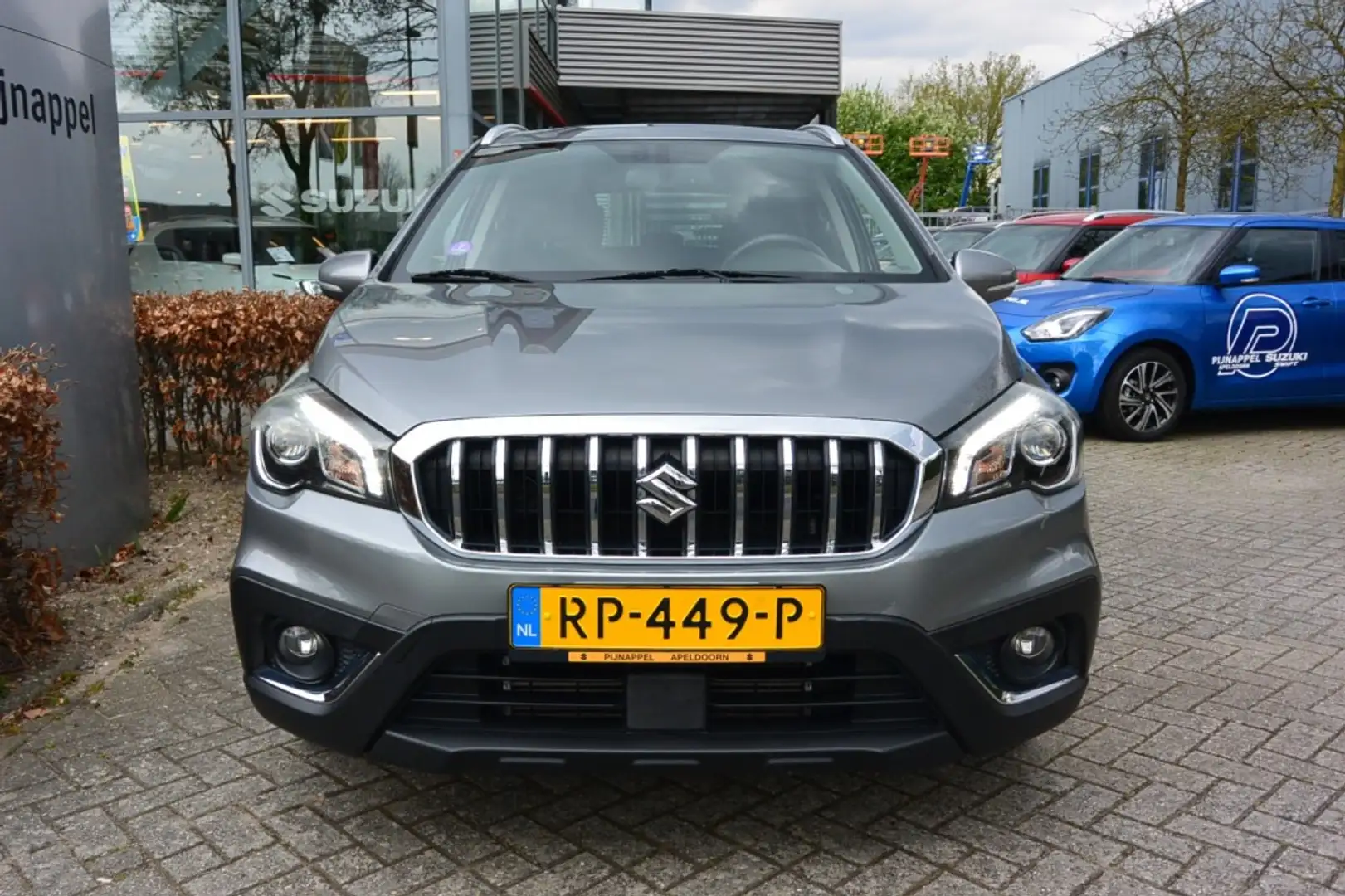 Suzuki SX4 S-Cross 1.4 Select 5-deurs Navigatie/camera/Trekhaak Gris - 2