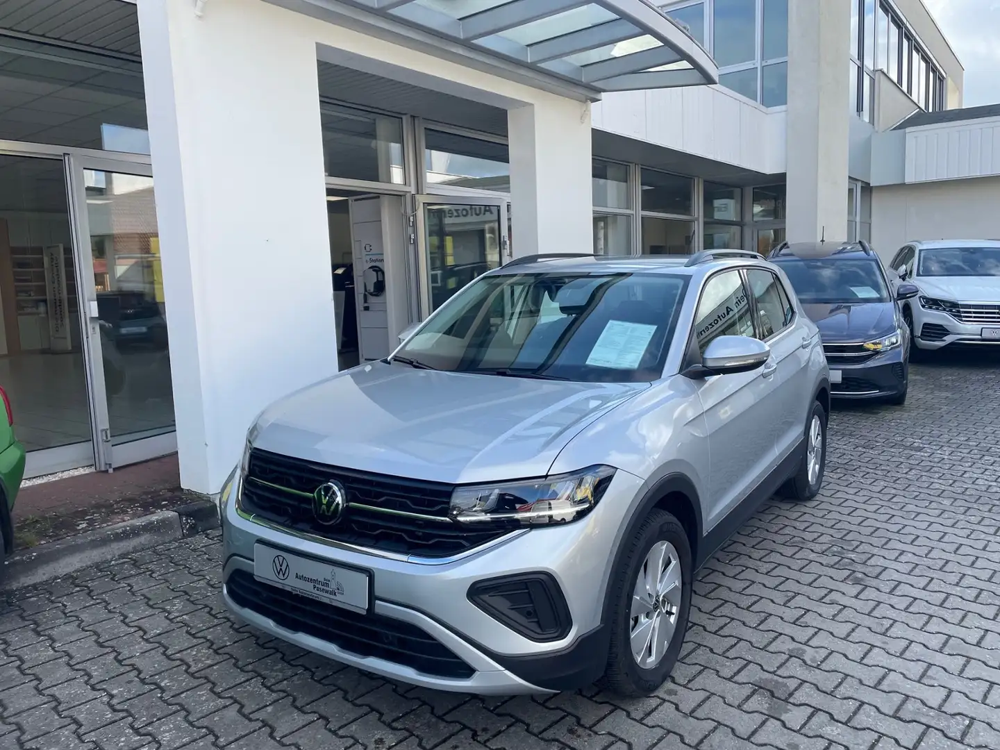 Volkswagen T-Cross 1.0 TSI Life Silber - 2