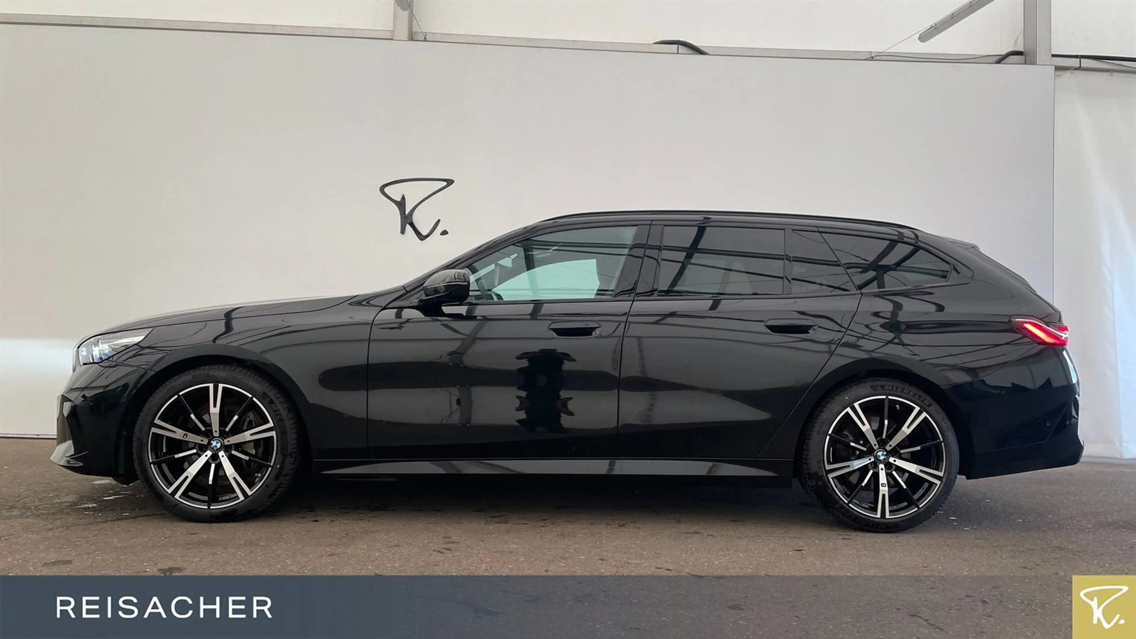 BMW 540 d A xDrive Tou M-Sport,Pano,AHK,DAProf,Autom — photo 6