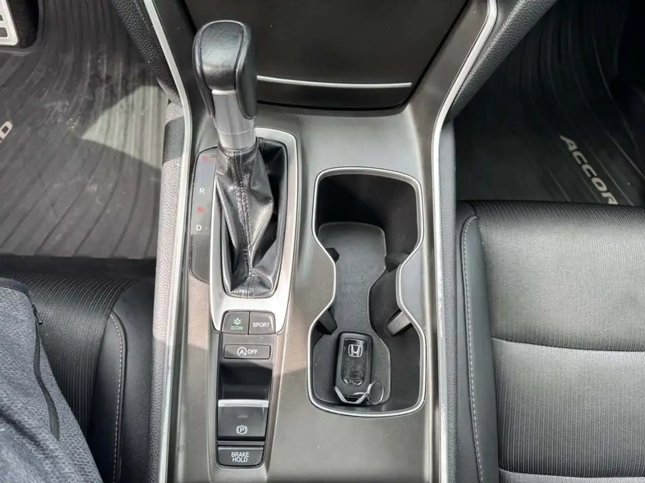 Honda Accord снимка Honda Accord