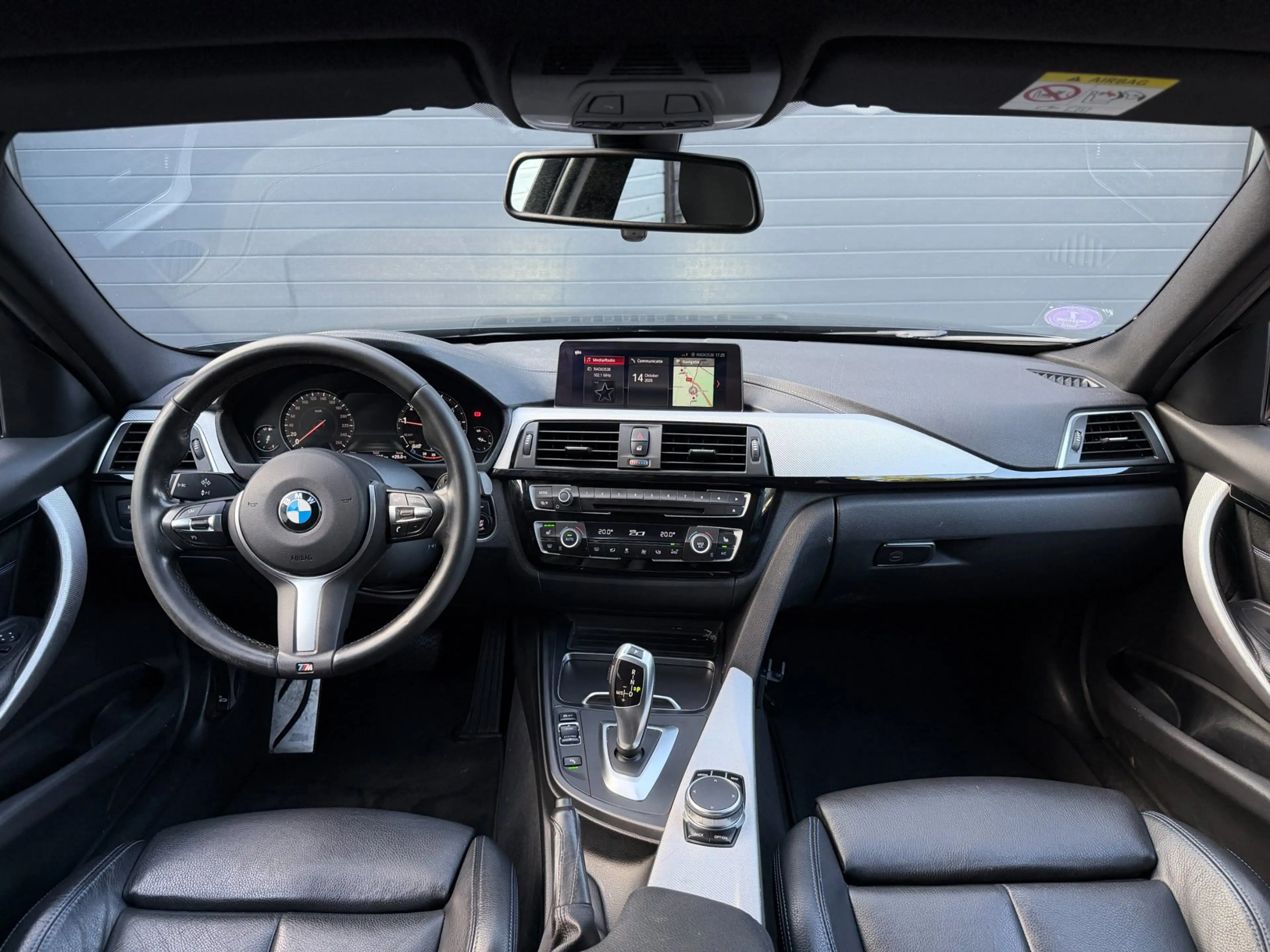 BMW 318 3-serie Touring 318i M Sport Edition | Trekhaak | — photo 3