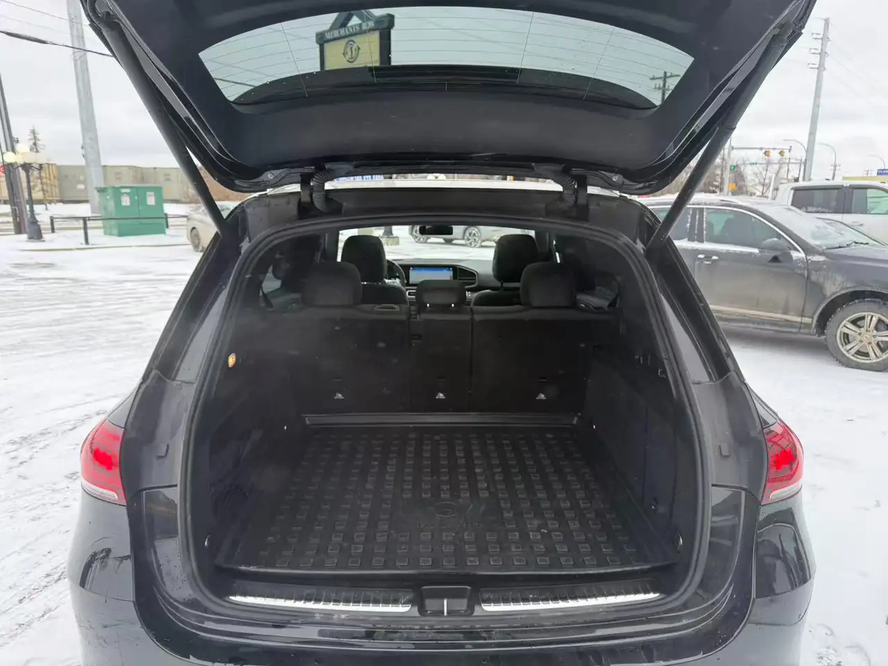 Mercedes-Benz GLE снимка Mercedes-Benz GLE