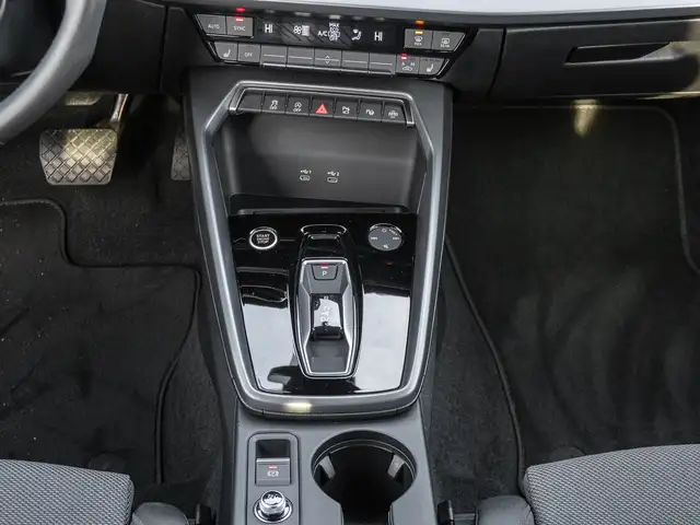 Audi A3 view 14