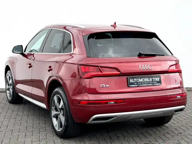 Audi Q5 view 7