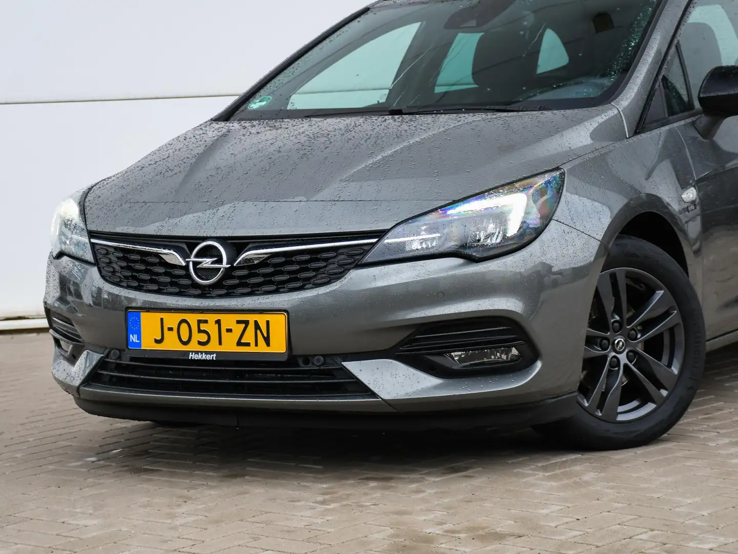 Opel Astra Sports Tourer Edition 1.2 110pk 16''LM | CRUISE.C Gris - 2