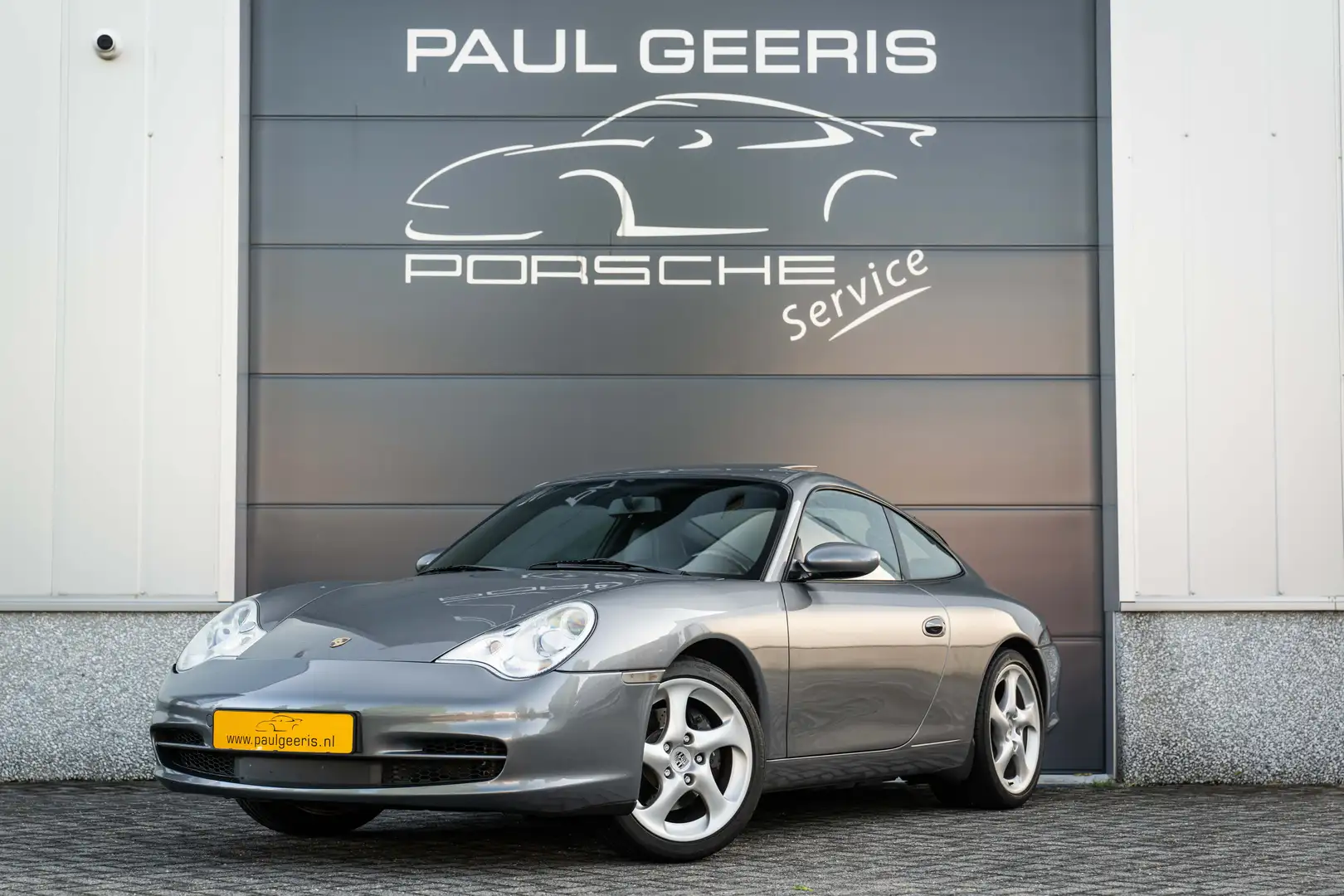 Porsche 996 996 Carrera Handgeschakeld org NL Grijs - 1