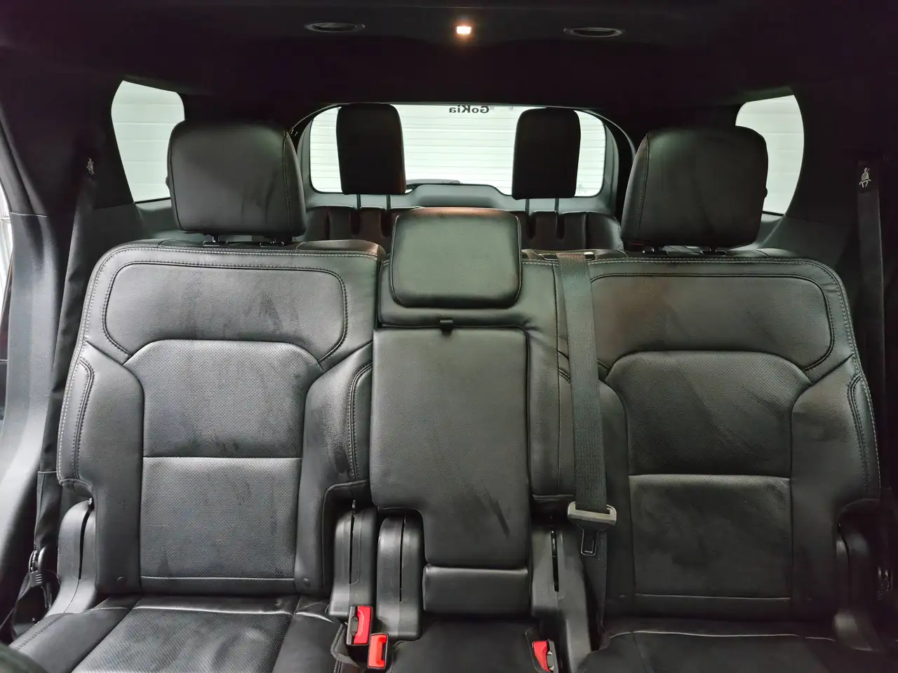 Ford Explorer снимка Ford Explorer