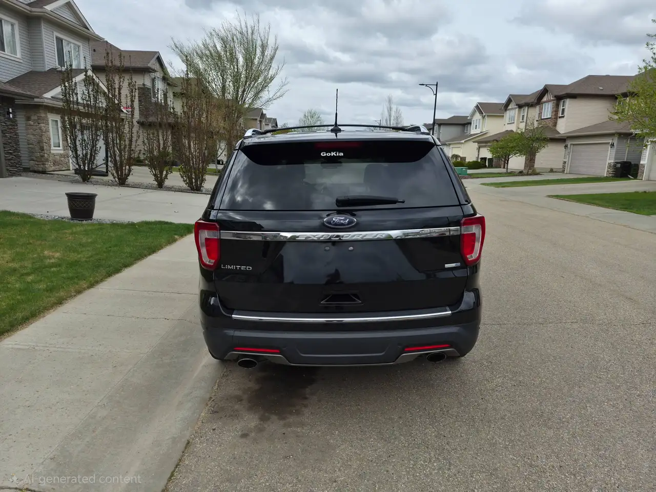 Ford Explorer снимка Ford Explorer