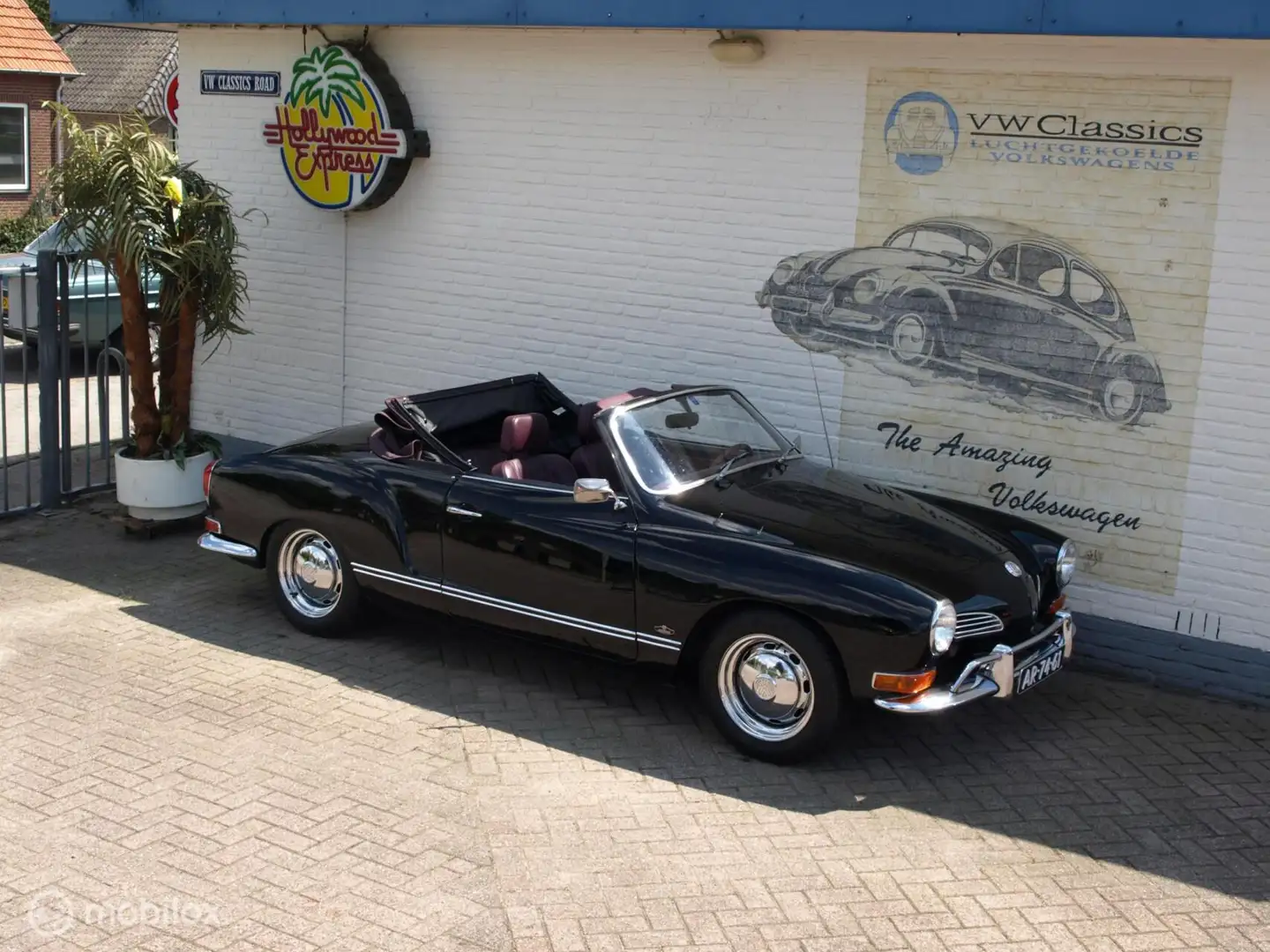 Volkswagen Karmann Ghia Cabriolet Negro - 1