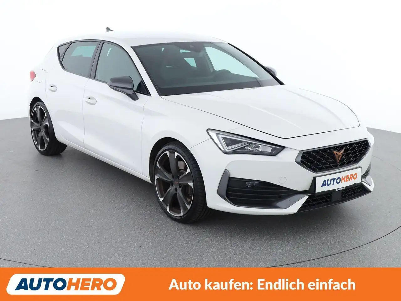 SEAT Leon 1.4 e-HYBRID VZ 8