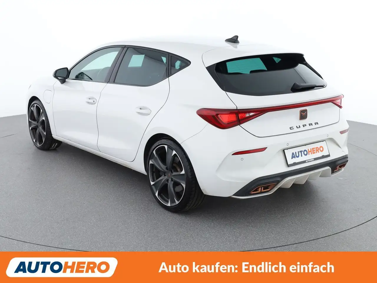 SEAT Leon 1.4 e-HYBRID VZ 4