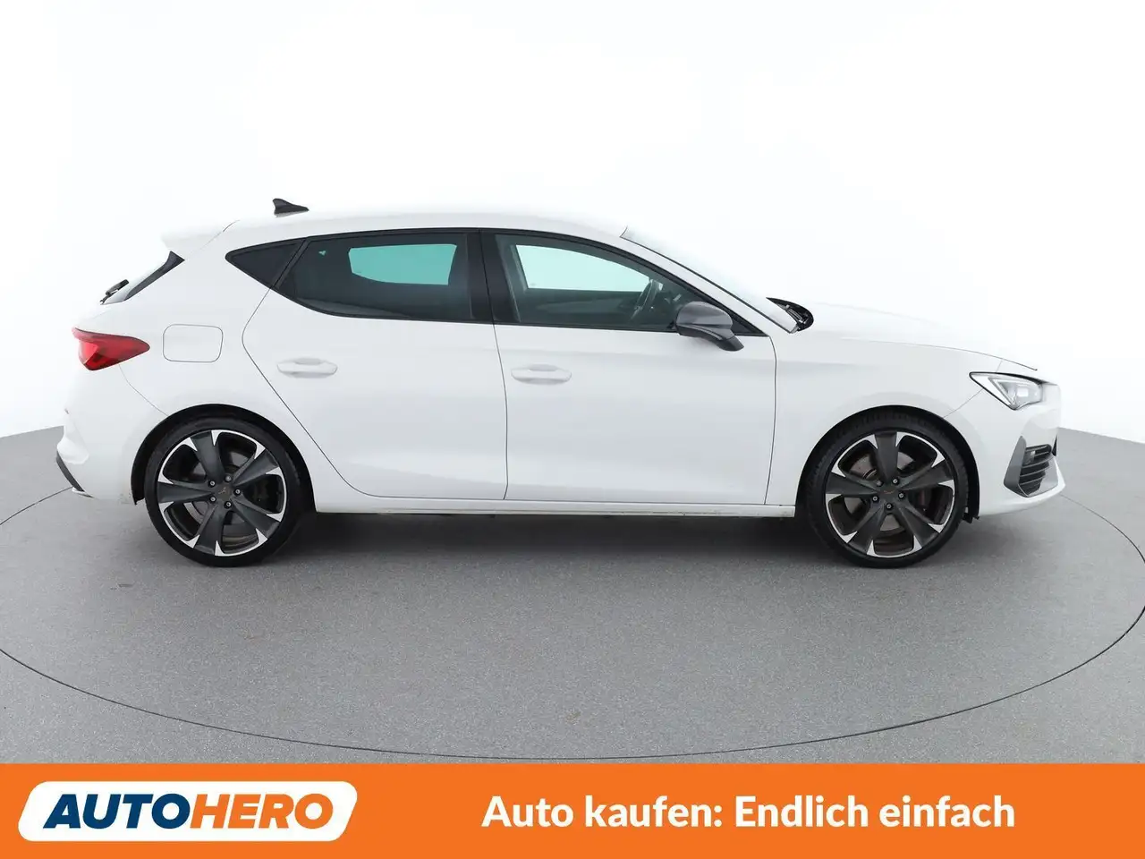 SEAT Leon 1.4 e-HYBRID VZ 7