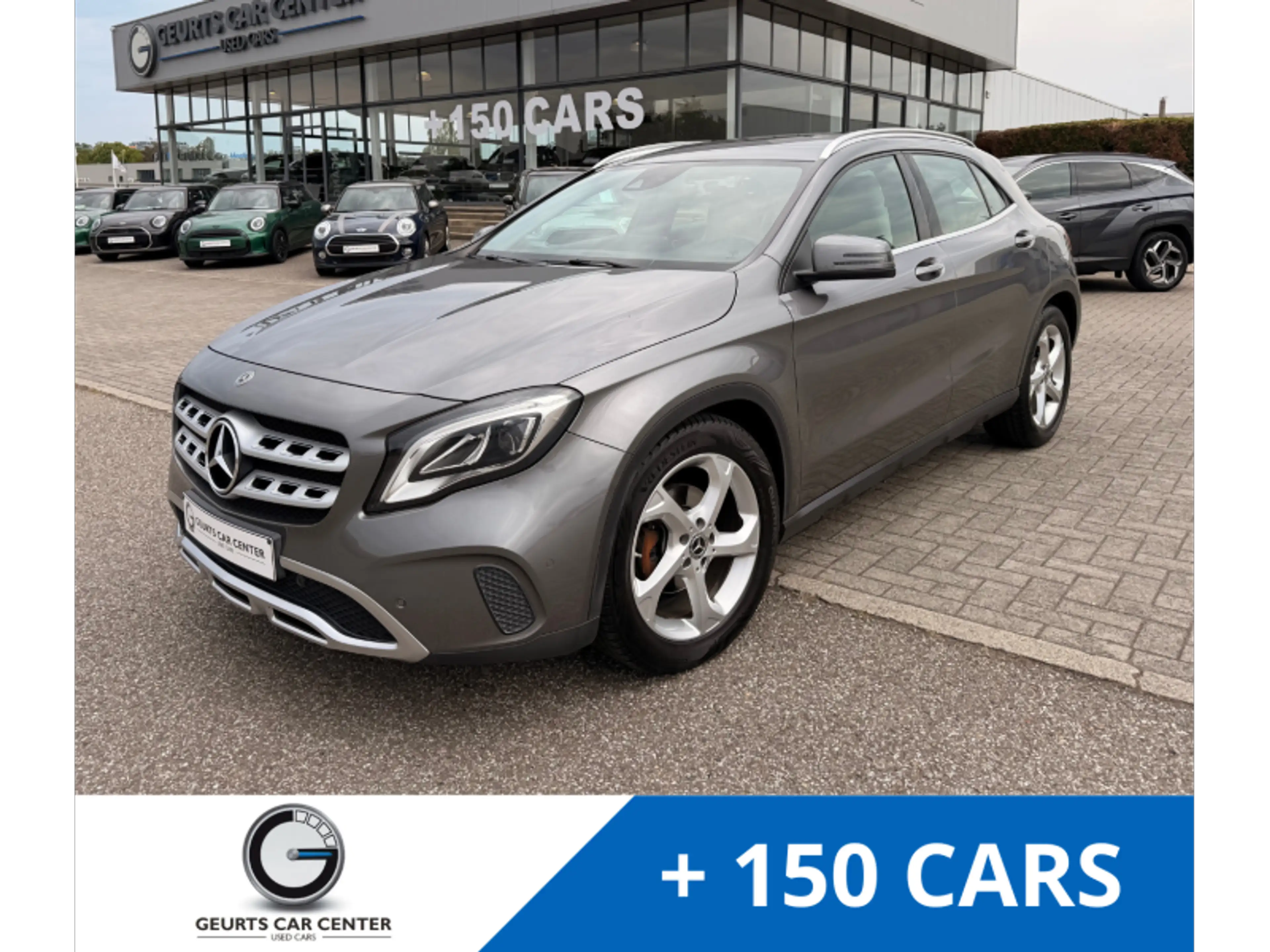 Mercedes-Benz GLA 180 AUTOMAAT - LEDER - LED