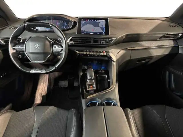 Peugeot 3008 view 13