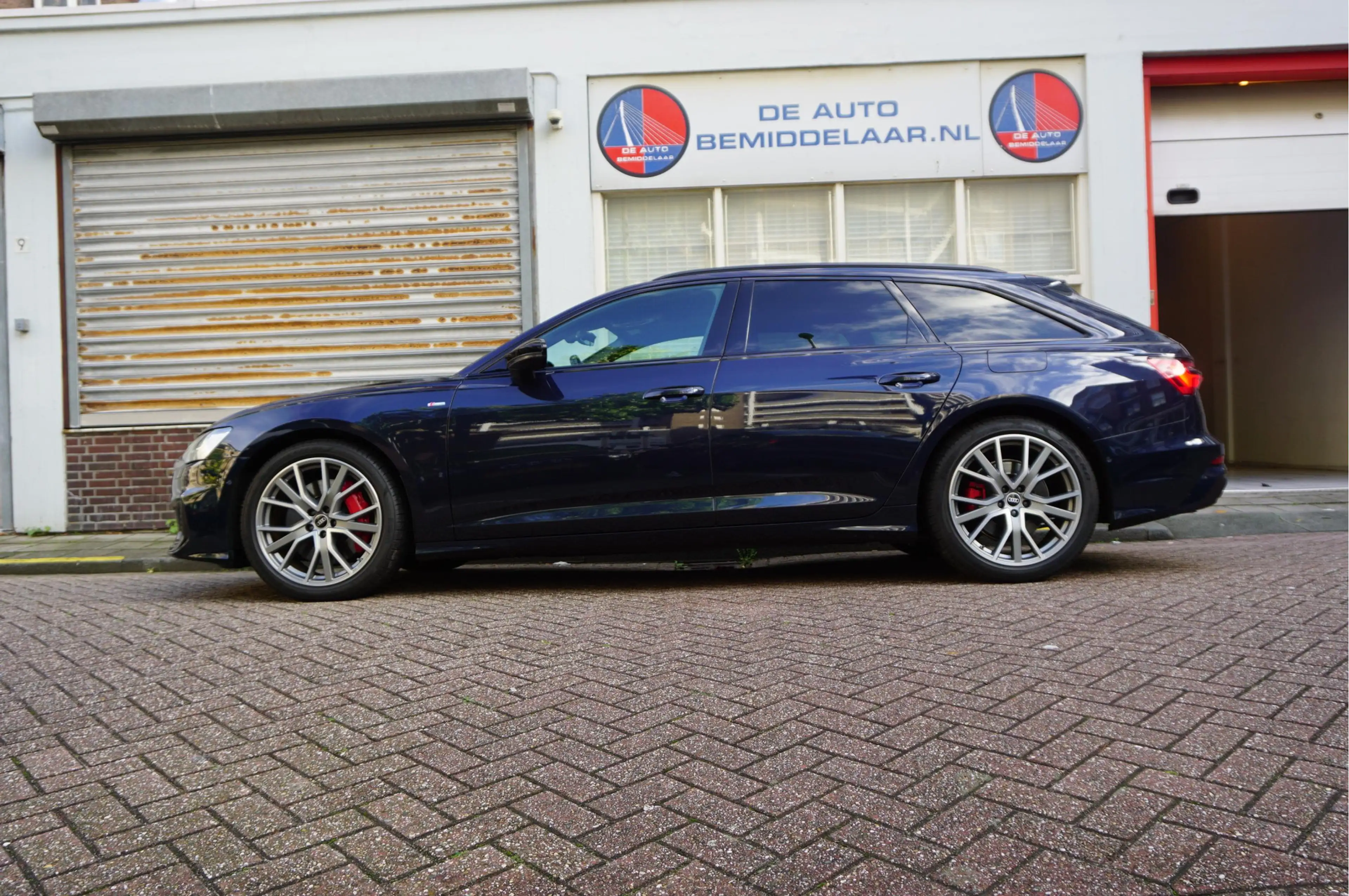 Audi A6 Avant 55 TFSI e quattro Pro Line S Competition Aut — photo 47