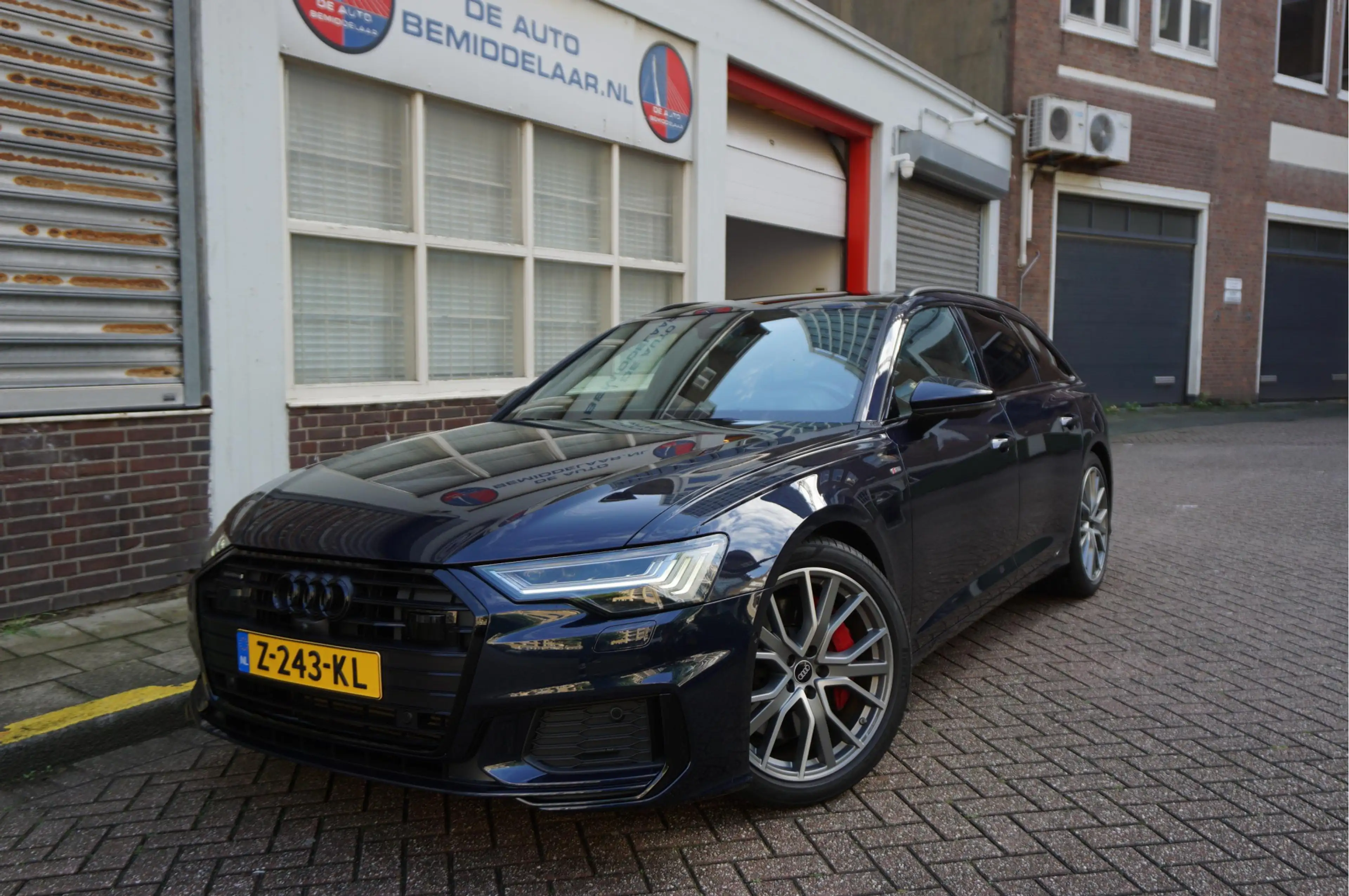 Audi A6 Avant 55 TFSI e quattro Pro Line S Competition Aut — photo 45