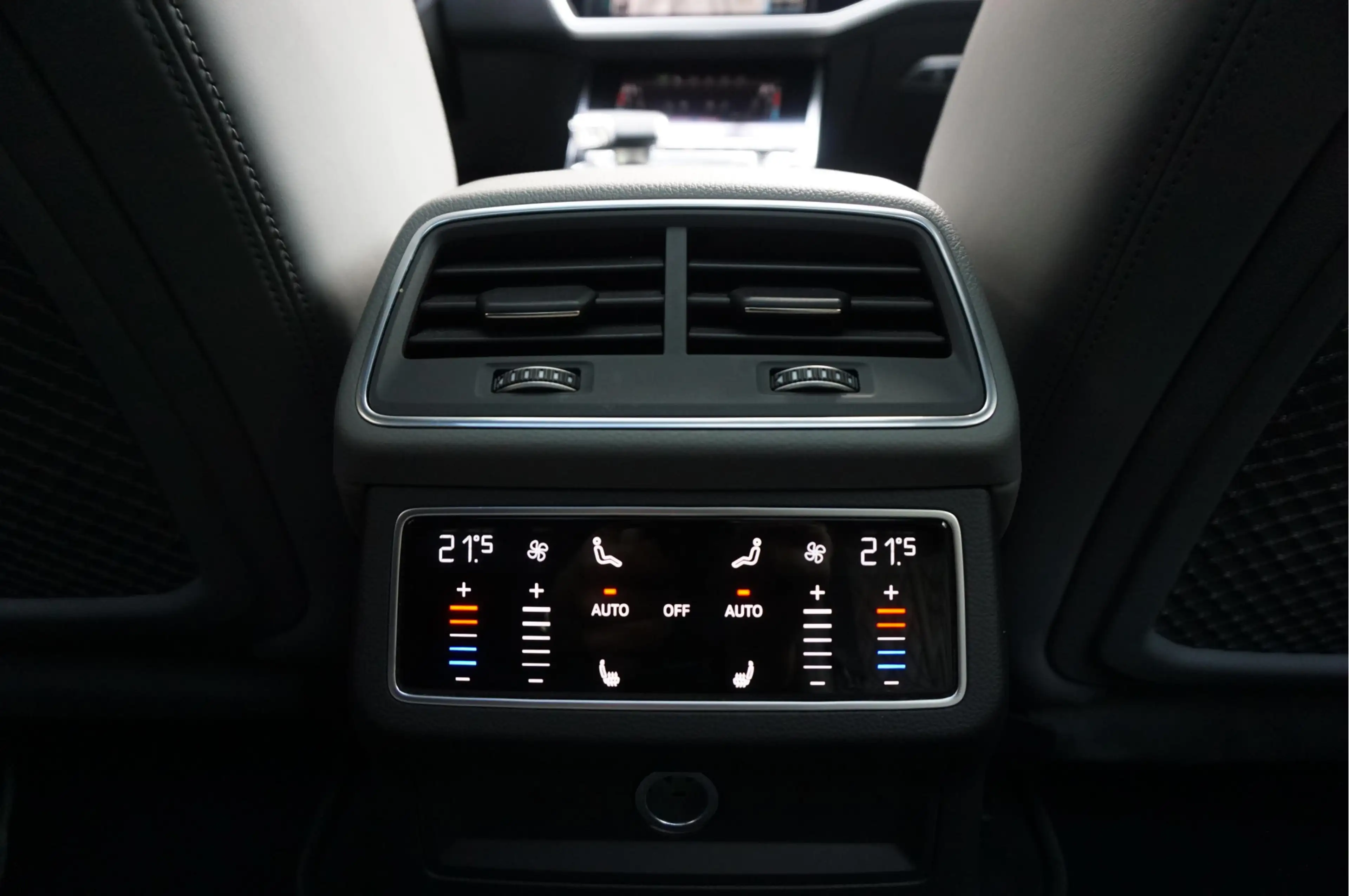 Audi A6 Avant 55 TFSI e quattro Pro Line S Competition Aut — photo 17