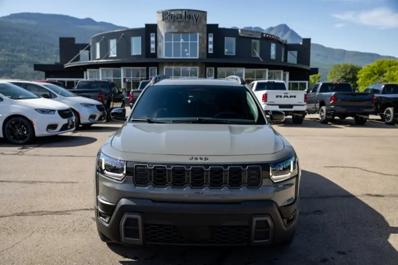 Jeep Cherokee снимка Jeep Cherokee