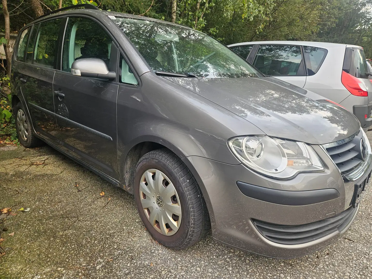 Volkswagen Touran Touran Conceptline 1,9 TDI Conceptline FIX PREIS! Gris - 1