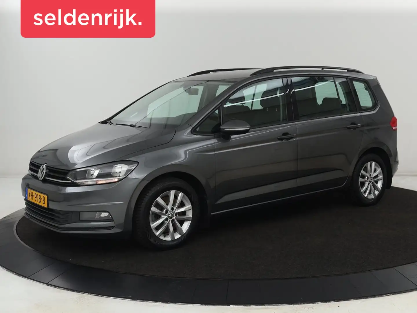 Volkswagen Touran 1.2 TSI Comfortline 7-persoons | Trekhaak | Carpla Grau - 1