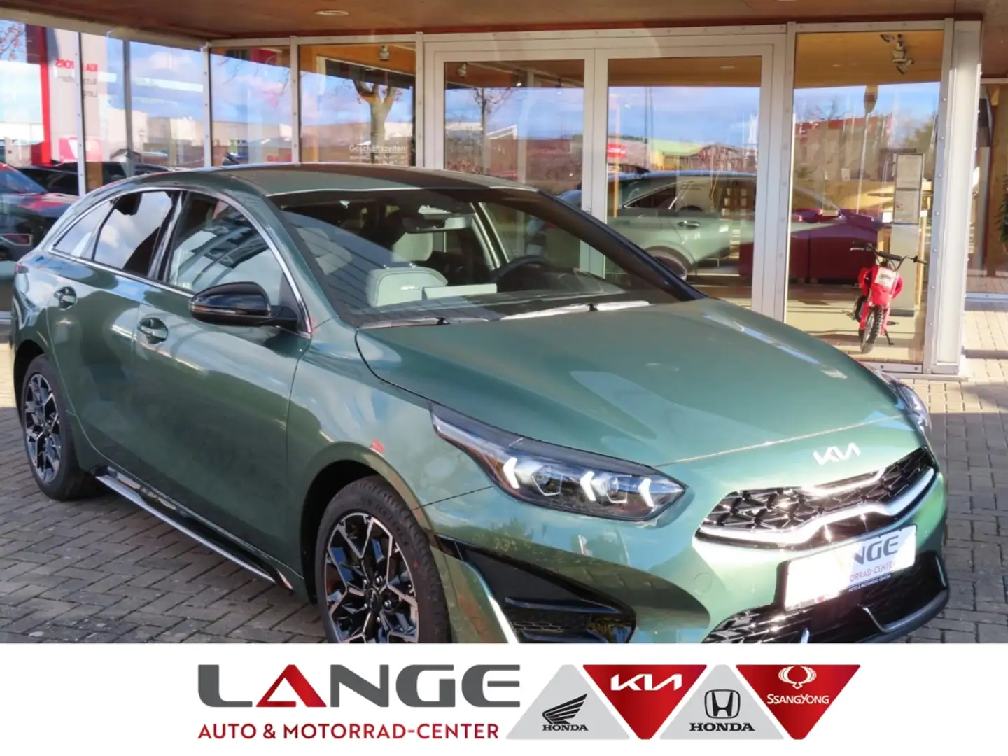 Kia ProCeed / pro_cee'd 1.5T 140 DCT7 GTL TEC Navi digitales Cockpit Sound Grün - 1