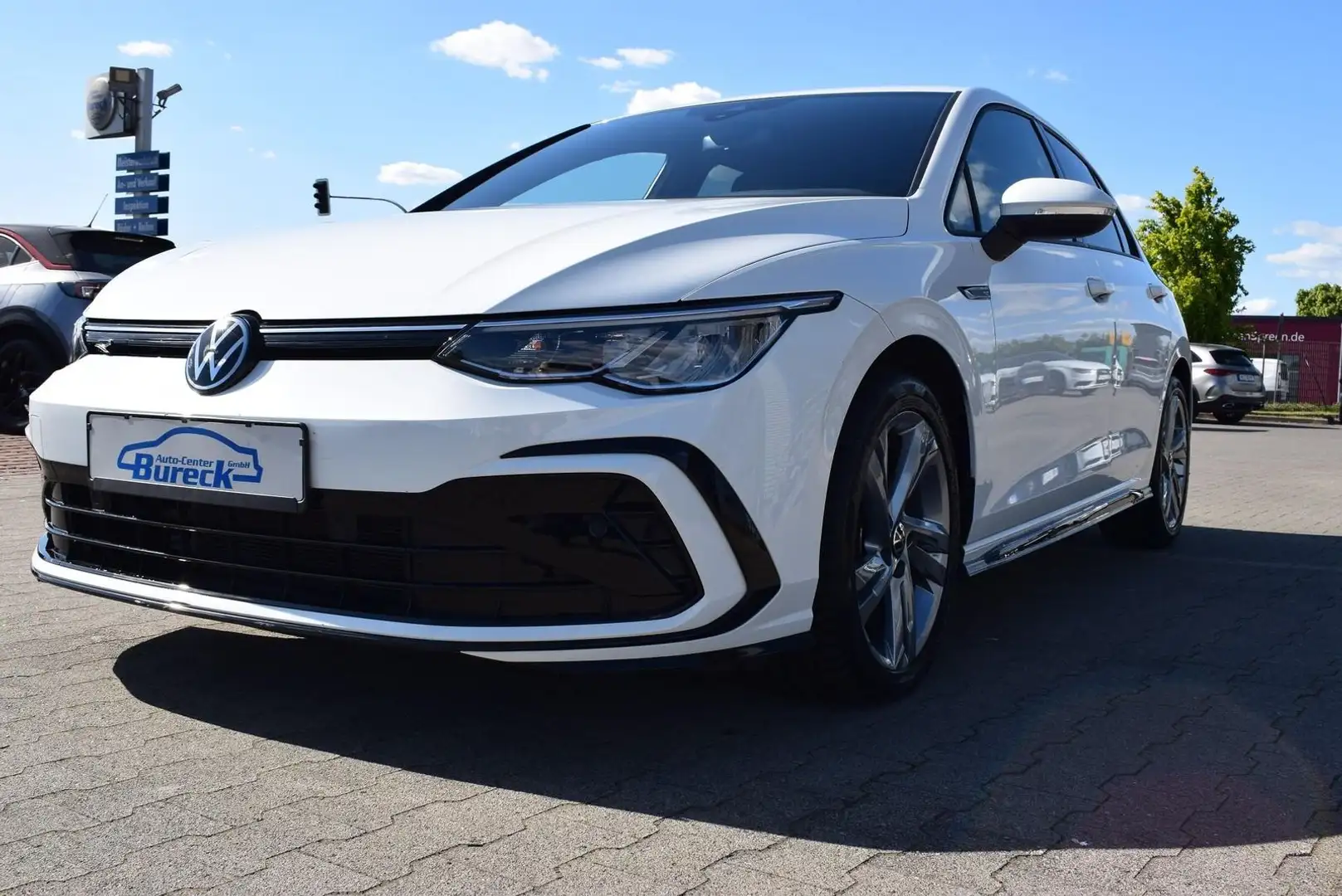 Volkswagen Golf 1,5 TSI "R-Line" LED/Navi/PDC/SHZ Weiß - 2