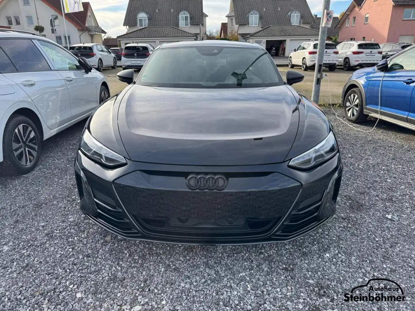 Audi e-tron GT quattro Matrix MMI Leder Pano B+O Navi Negro - 2