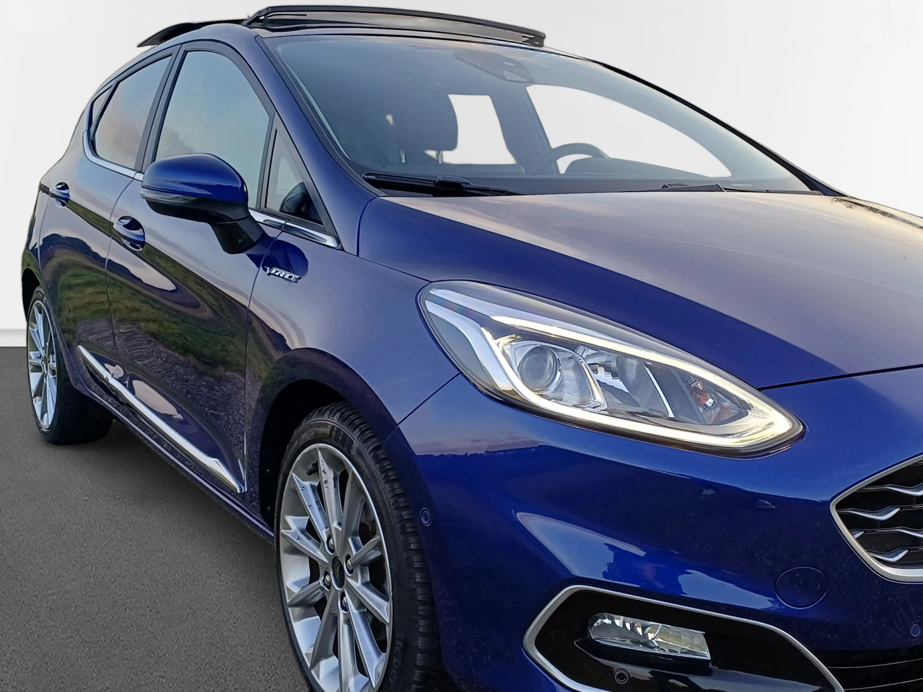 Ford Fiesta 1.0 EcoBoost Vignale /Pano/B&O/Trekh/Camera/Navi/L — photo 16