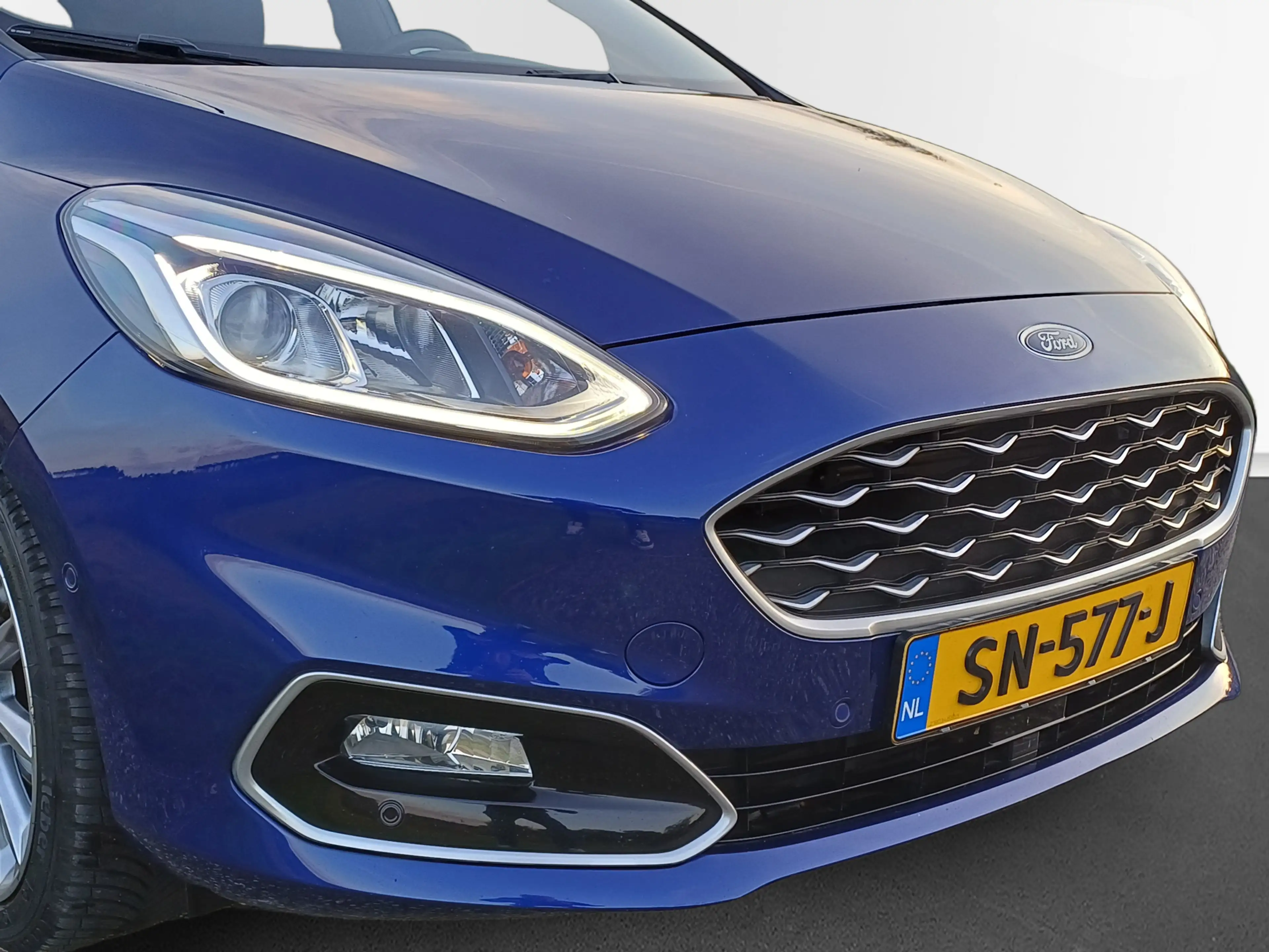 Ford Fiesta 1.0 EcoBoost Vignale /Pano/B&O/Trekh/Camera/Navi/L — photo 15