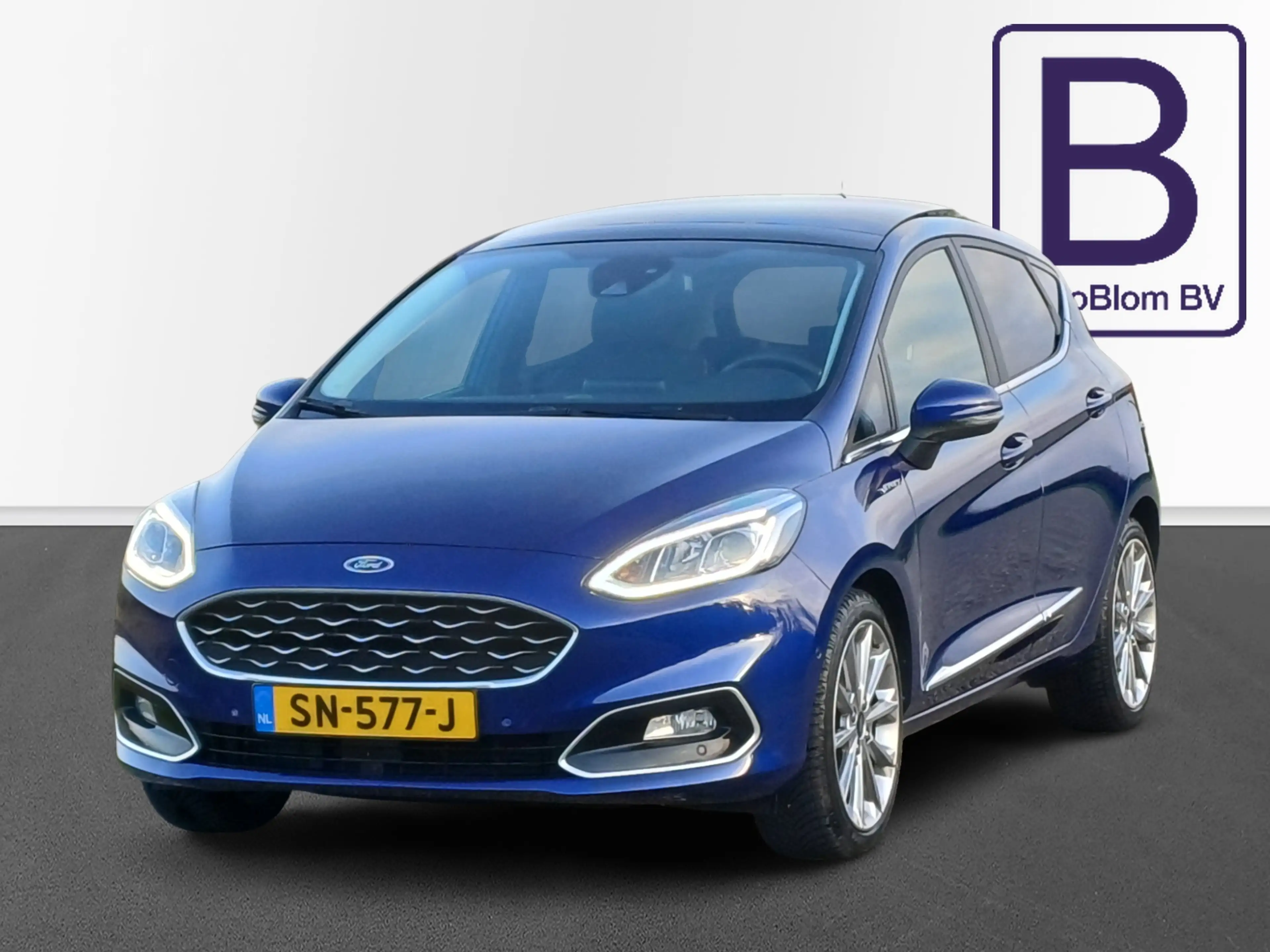 Ford Fiesta 1.0 EcoBoost Vignale /Pano/B&O/Trekh/Camera/Navi/L — photo 3