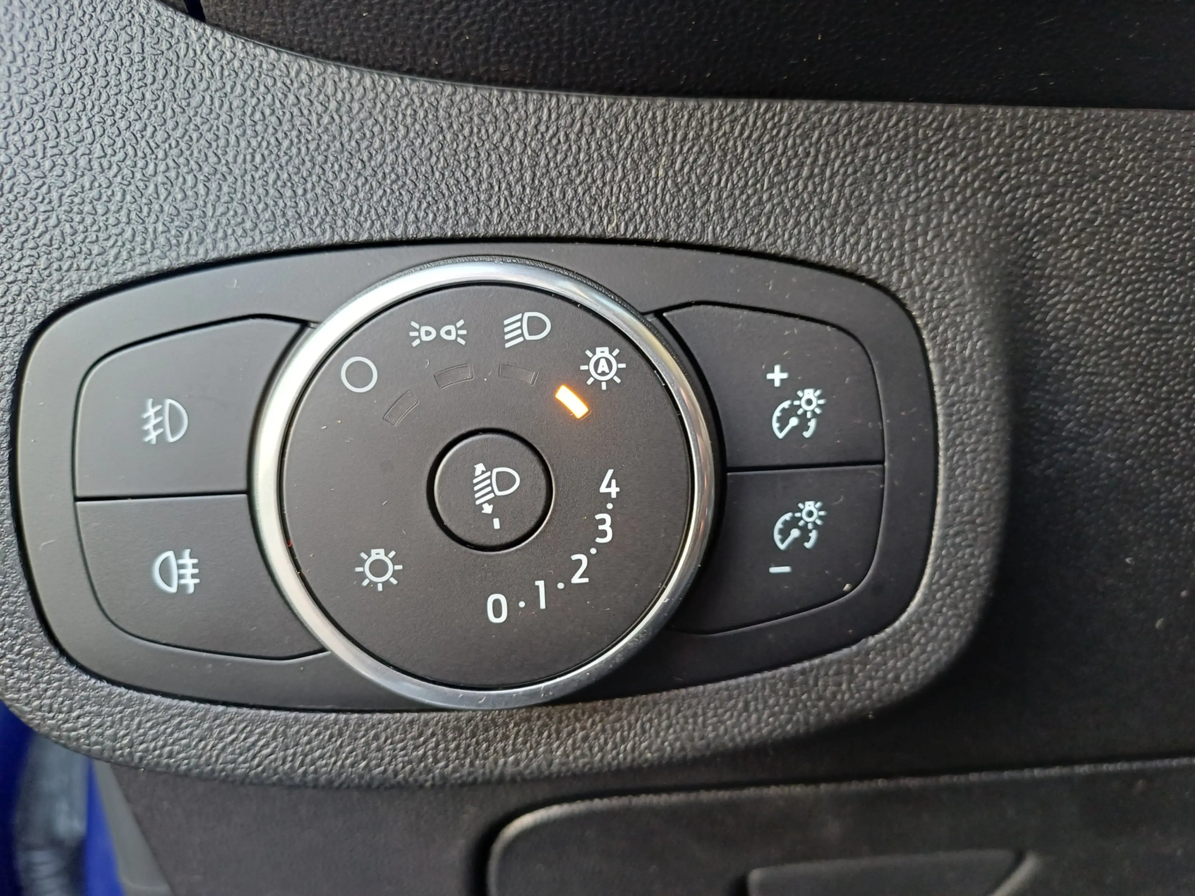 Ford Fiesta 1.0 EcoBoost Vignale /Pano/B&O/Trekh/Camera/Navi/L — photo 35