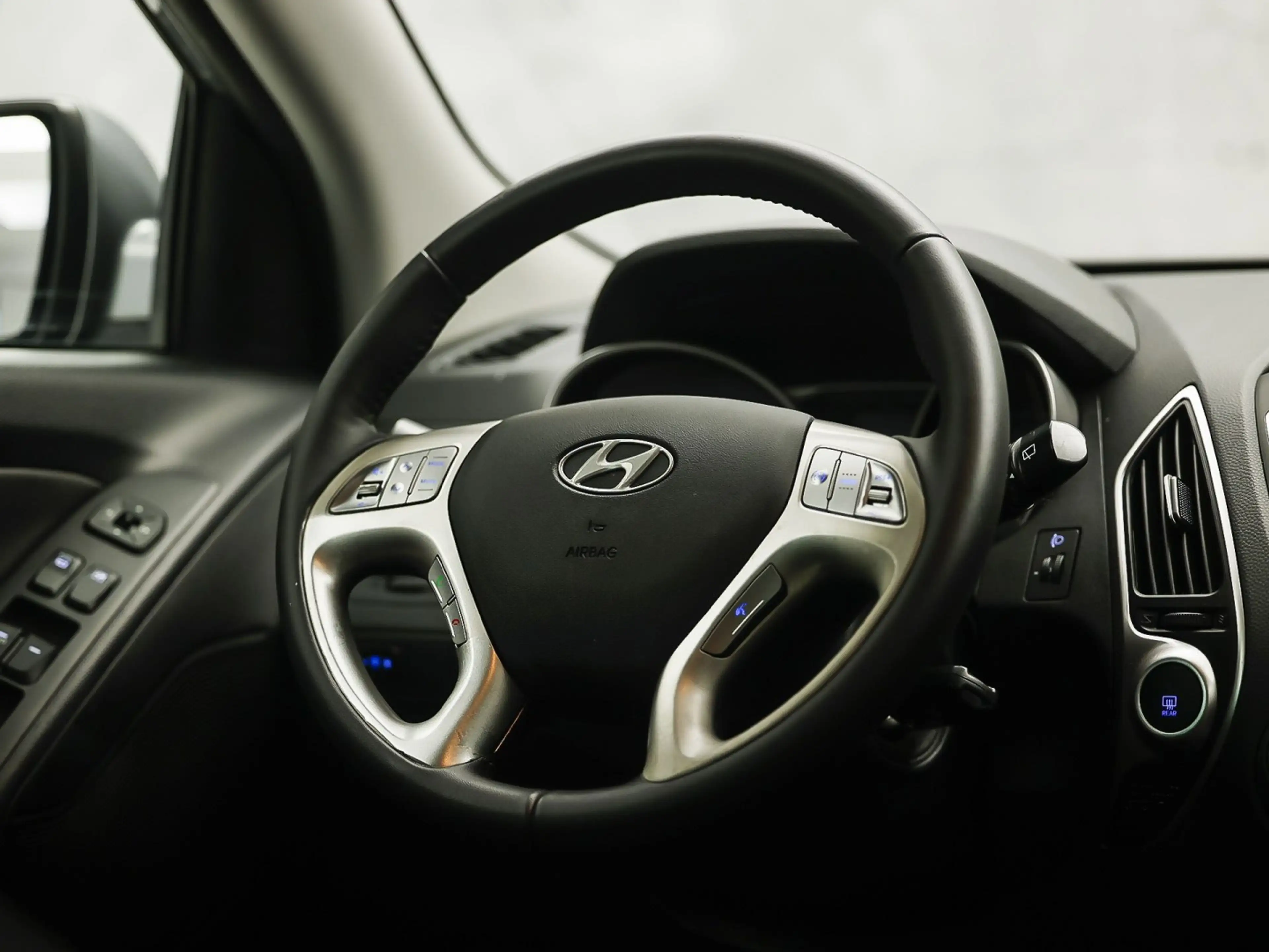 Hyundai iX35 1.6i GDI Sport (CLIMATE, STOELVERWARMING, GETINT G — photo 18