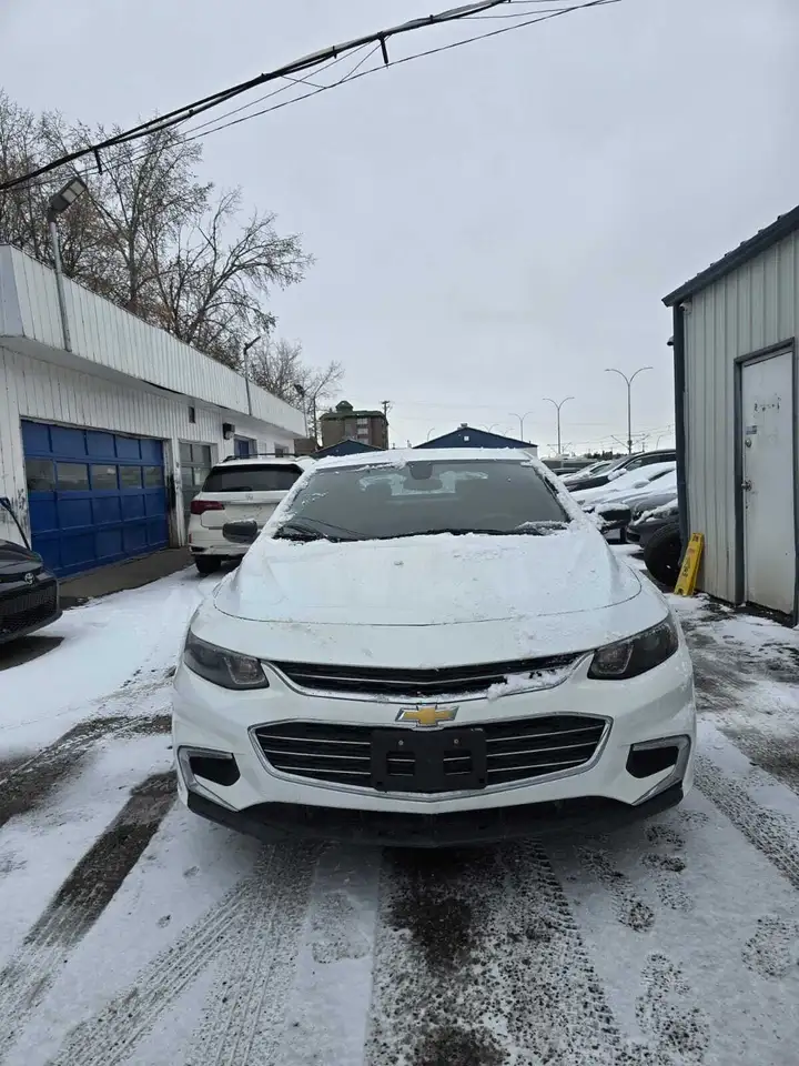Chevrolet Malibu снимка Chevrolet Malibu