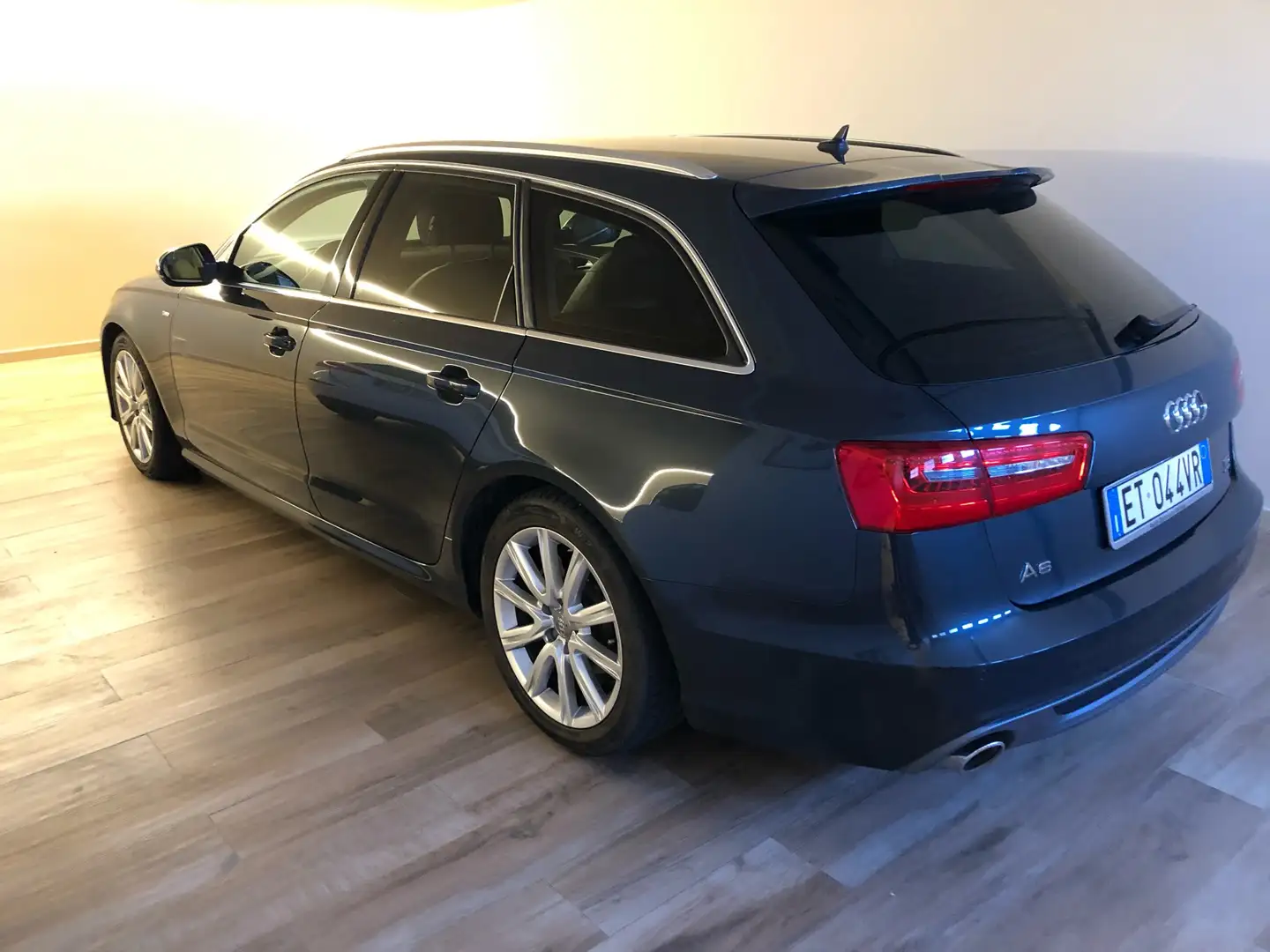 Audi A6 avant 3000 v6 quattro 210 cv - 2