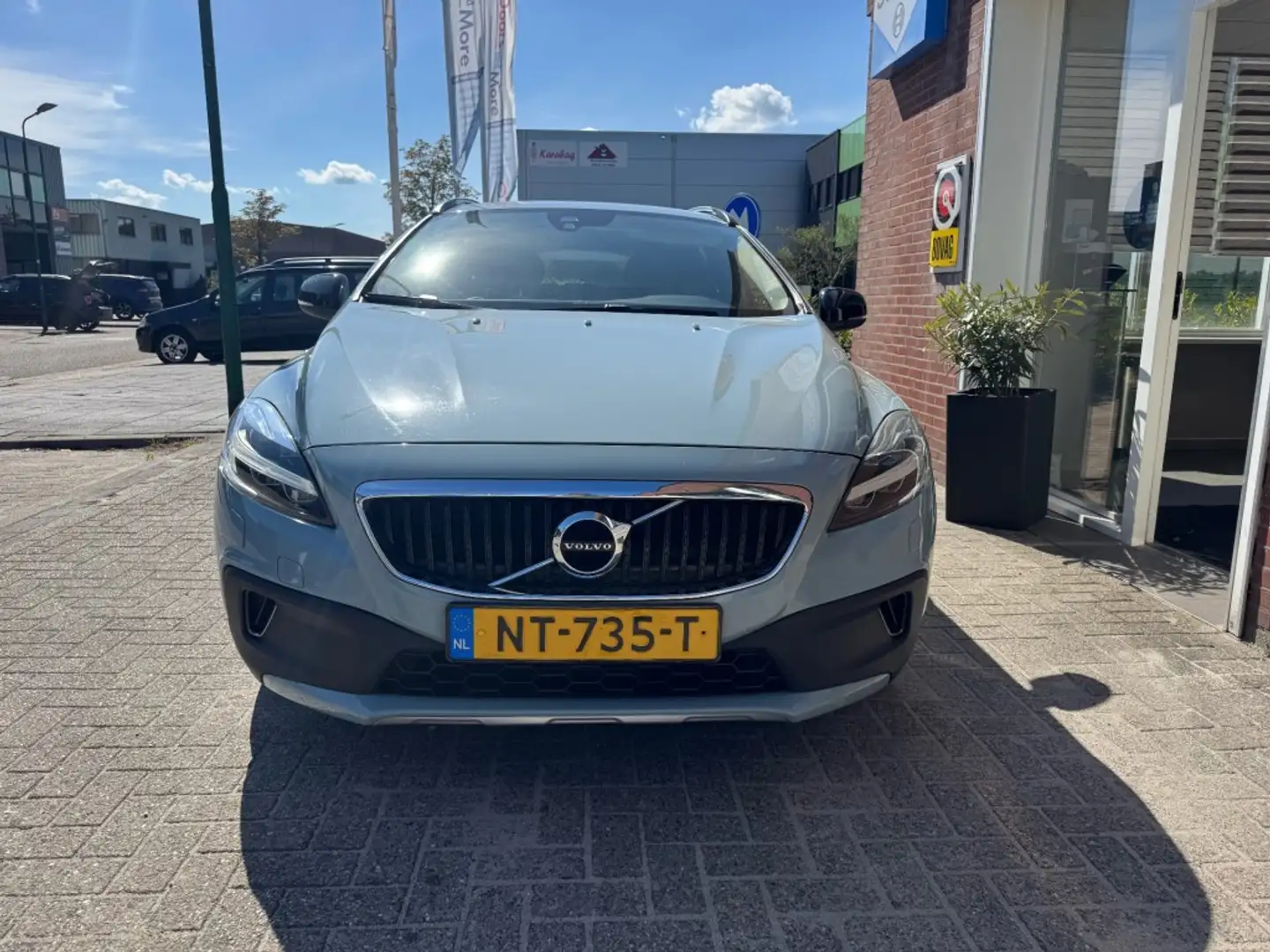Volvo V40 2.0 T3 Cross Country 112kW Blauw - 2