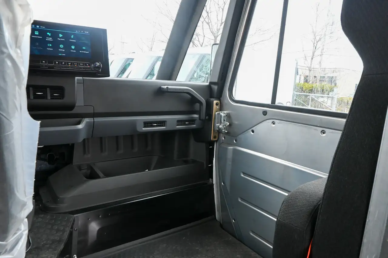 BrightDrop Zevo 400 снимка BrightDrop Zevo 400