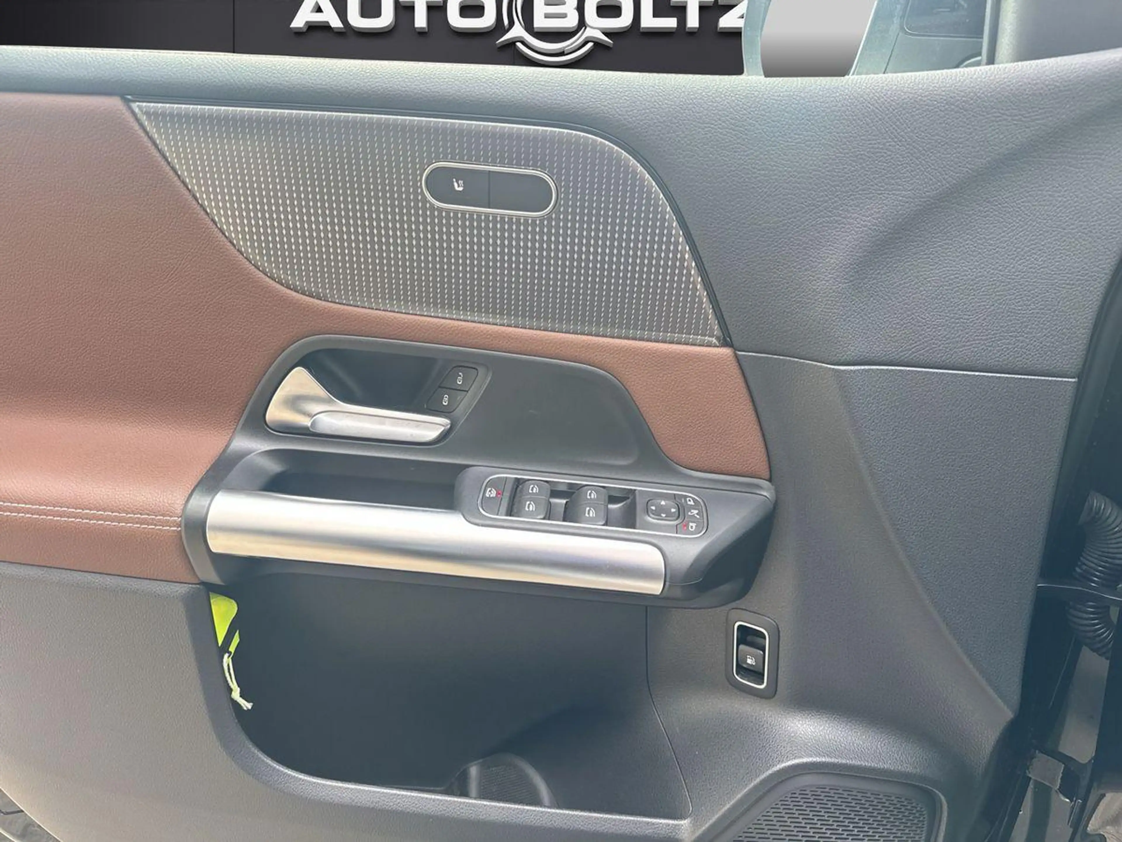 Mercedes-Benz B 250 e ENp 53000 Pano Nightcol. Busin. LED HP — photo 11