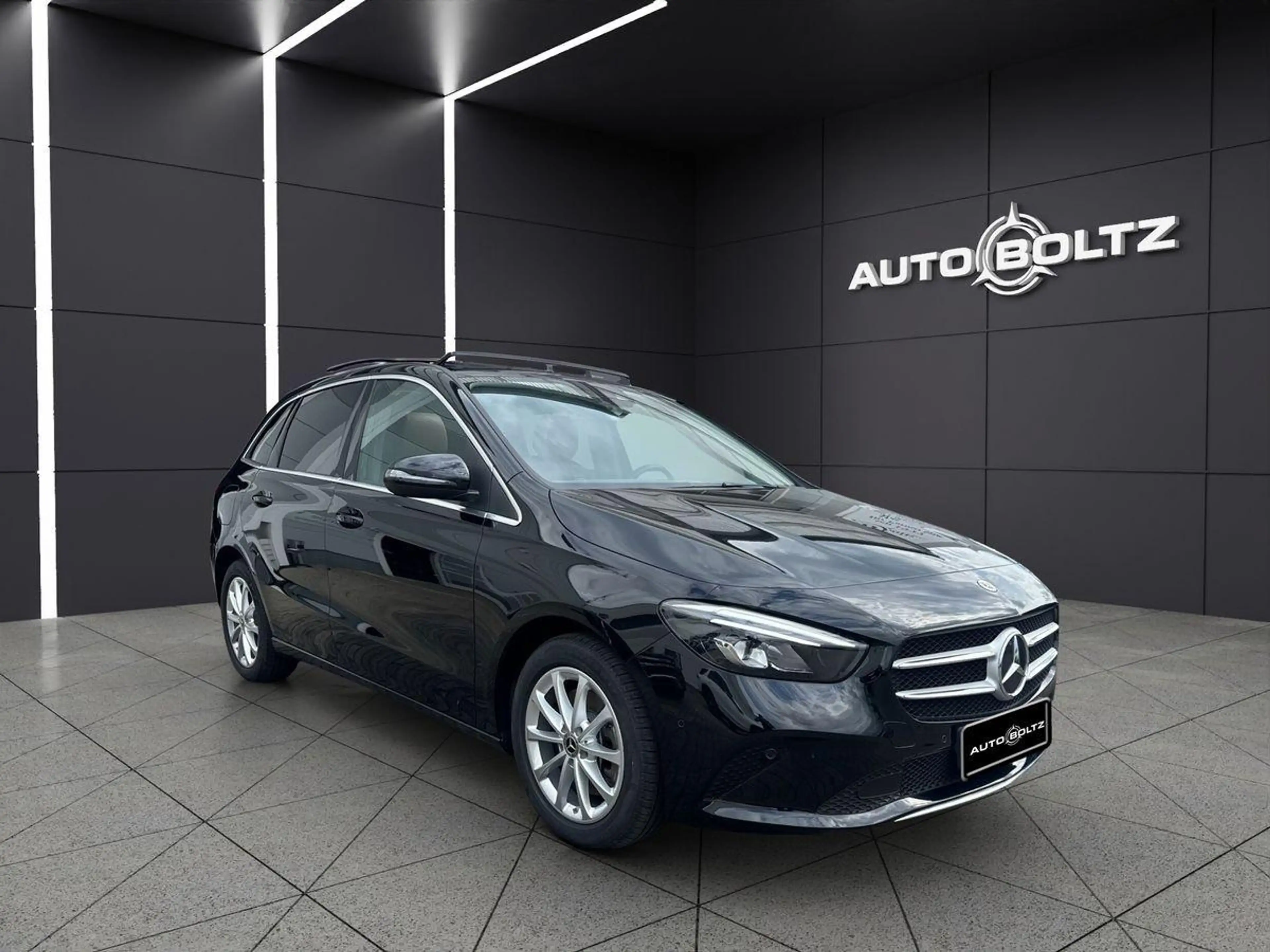 Mercedes-Benz B 250 e ENp 53000 Pano Nightcol. Busin. LED HP — photo 8