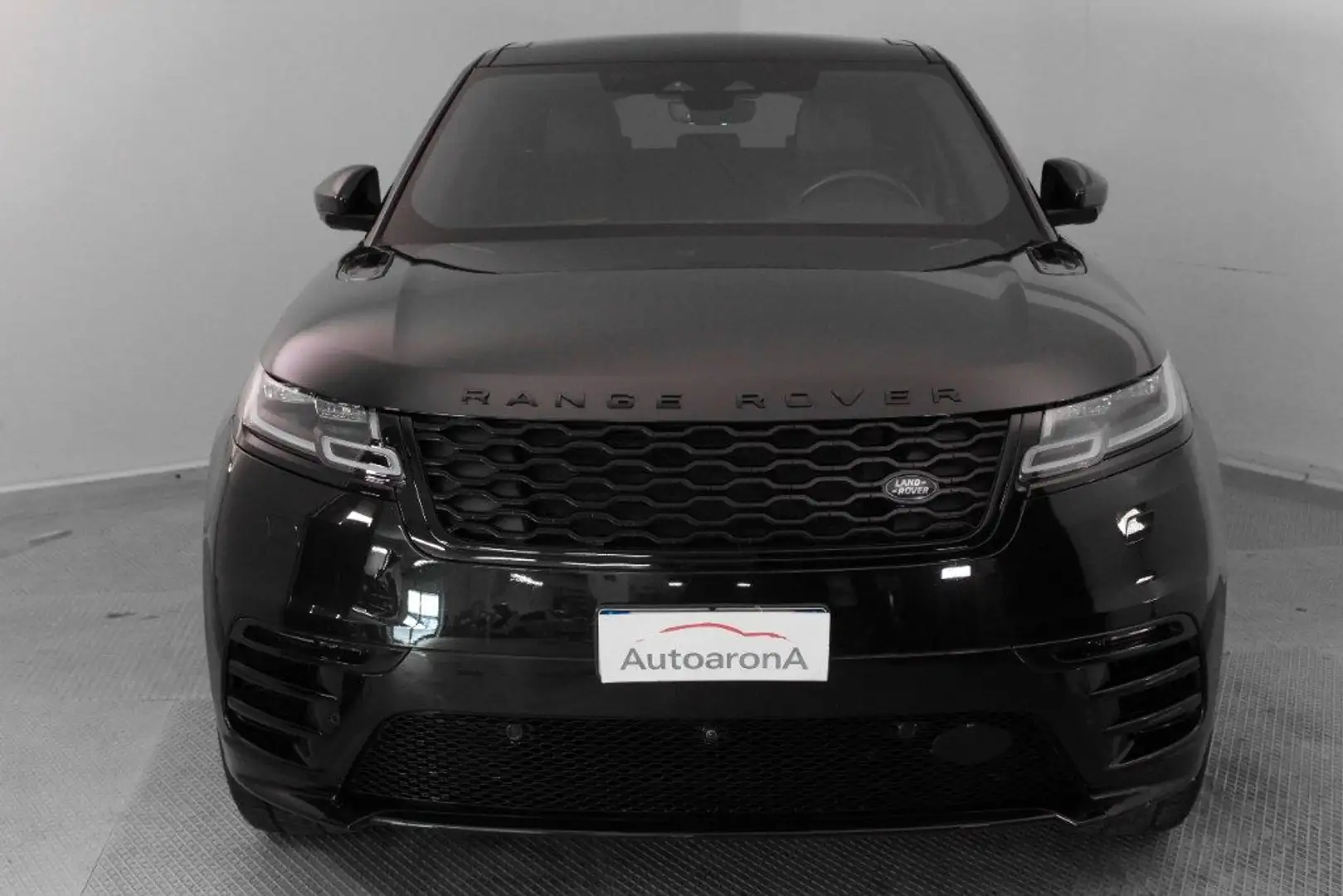 Land Rover Range Rover Velar 2.0 Si4 250 CV R-Dynamic Noir - 2