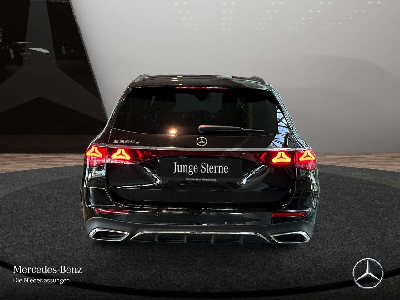 Mercedes-Benz E 300