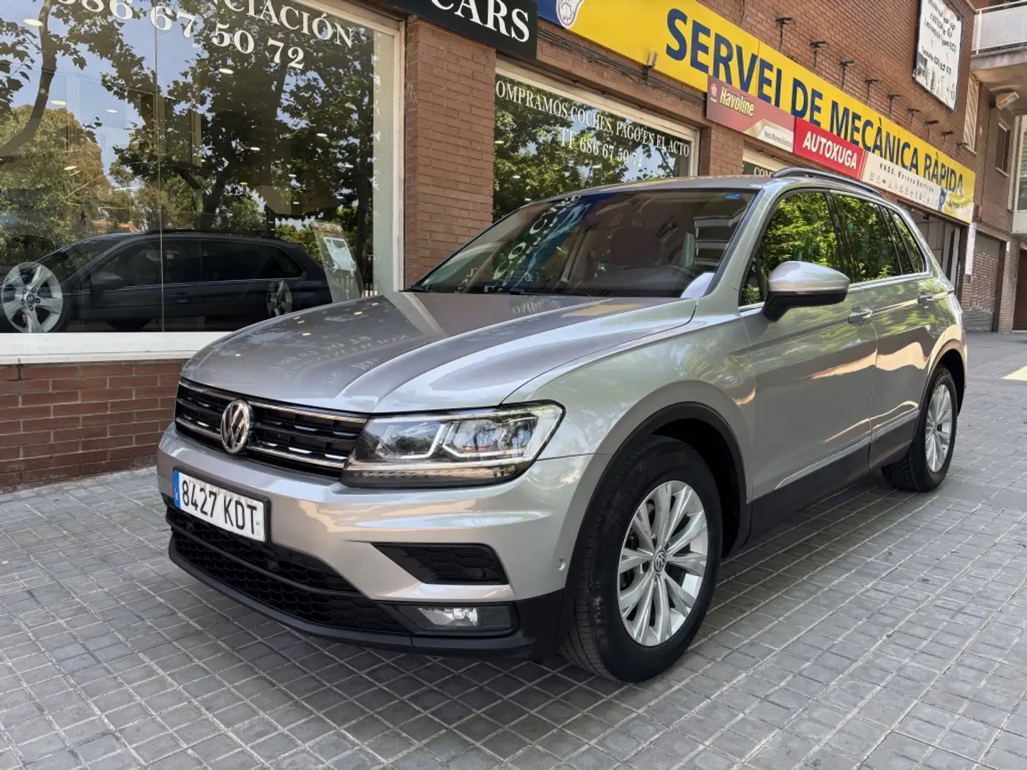 Volkswagen Tiguan 2.0TDI Advance 110kW (4.75) Plateado - 2