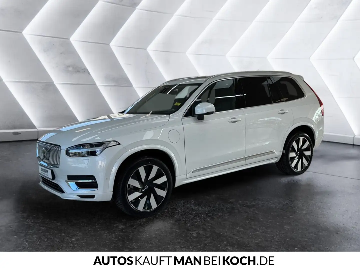 Volvo XC90 T8 Plug-In AWD Ultimate HIGH END Ausstattung Weiß - 2