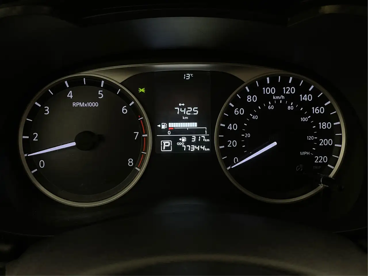 Nissan Versa снимка Nissan Versa