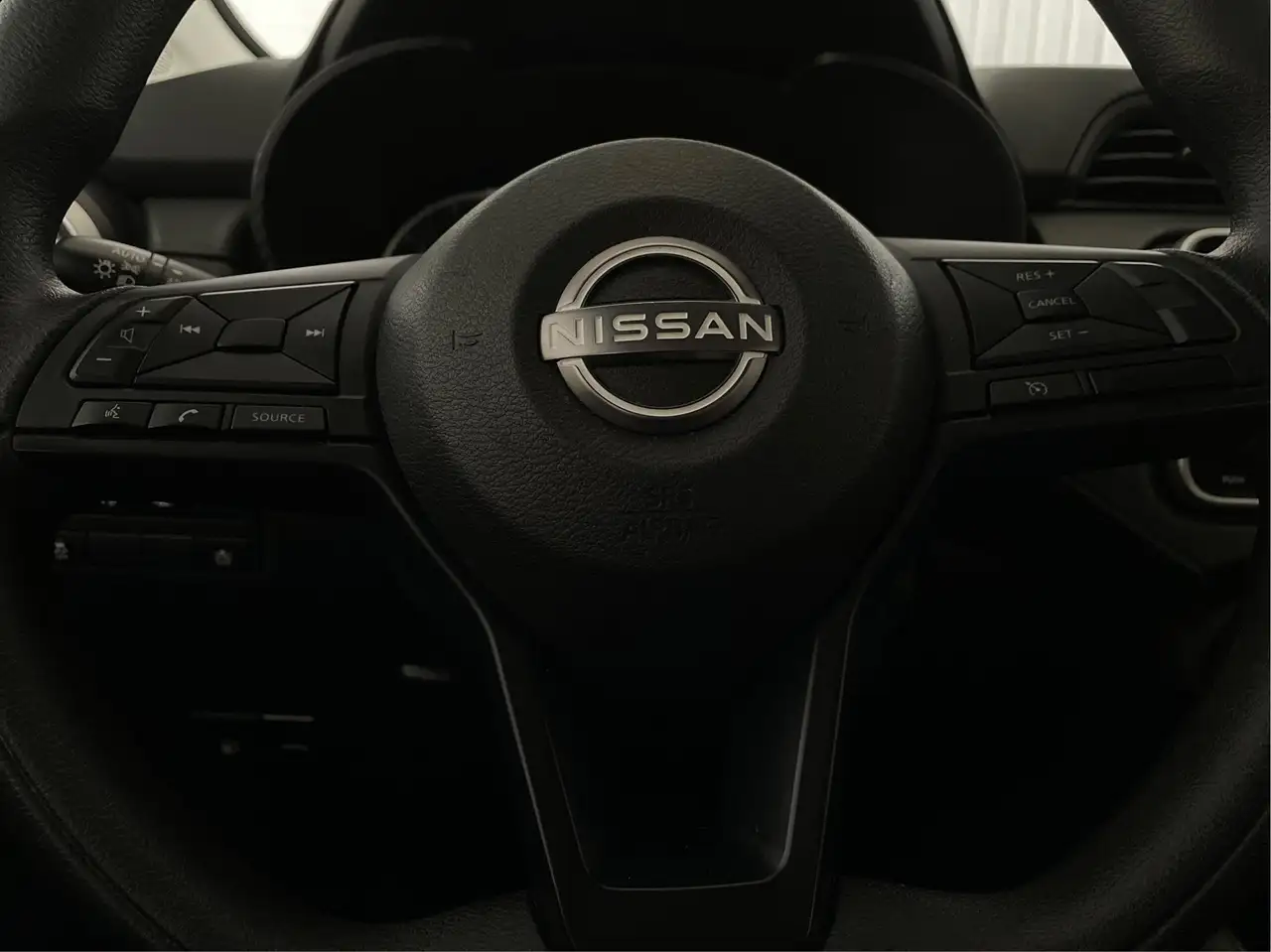 Nissan Versa снимка Nissan Versa