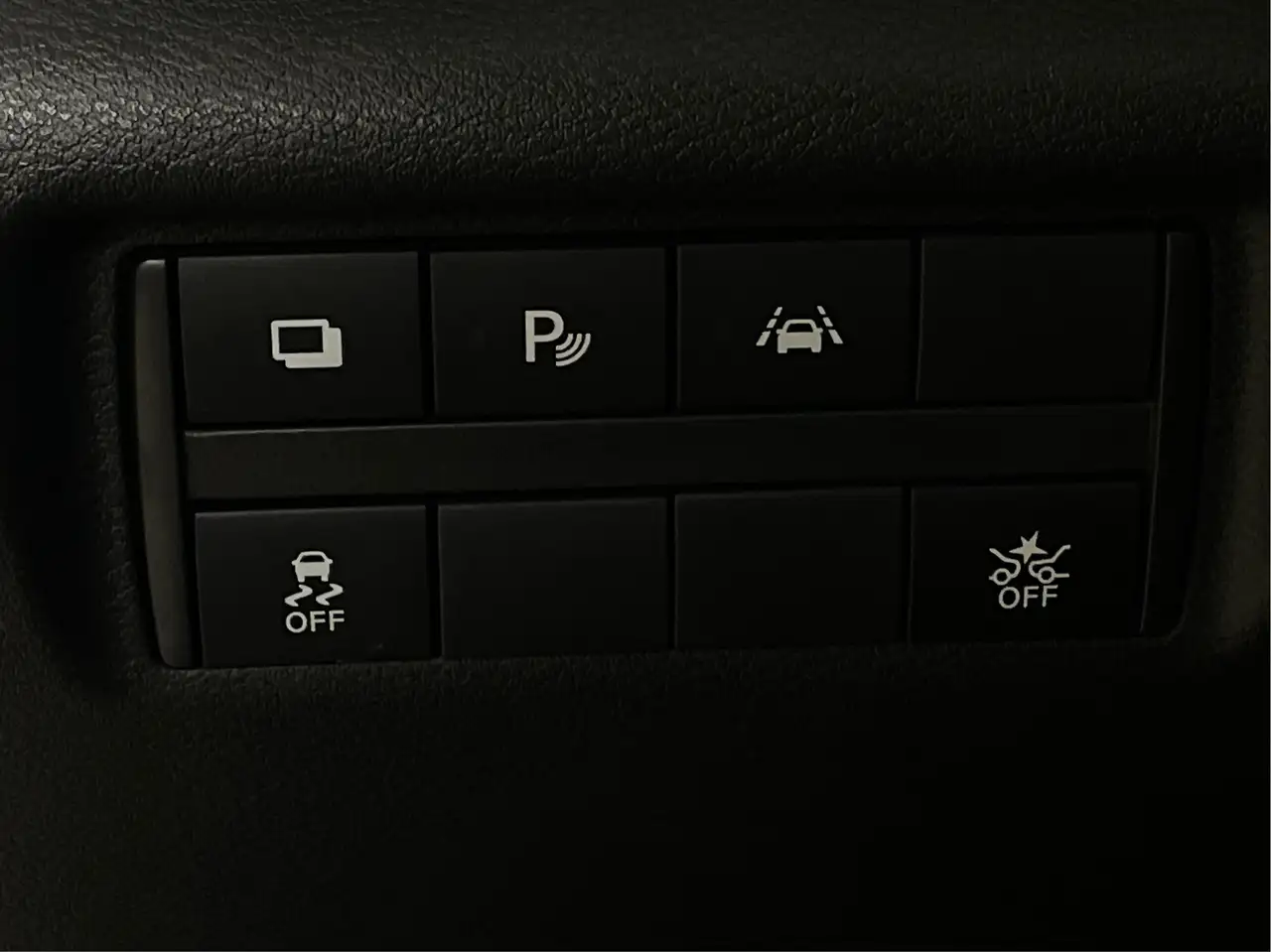 Nissan Versa снимка Nissan Versa
